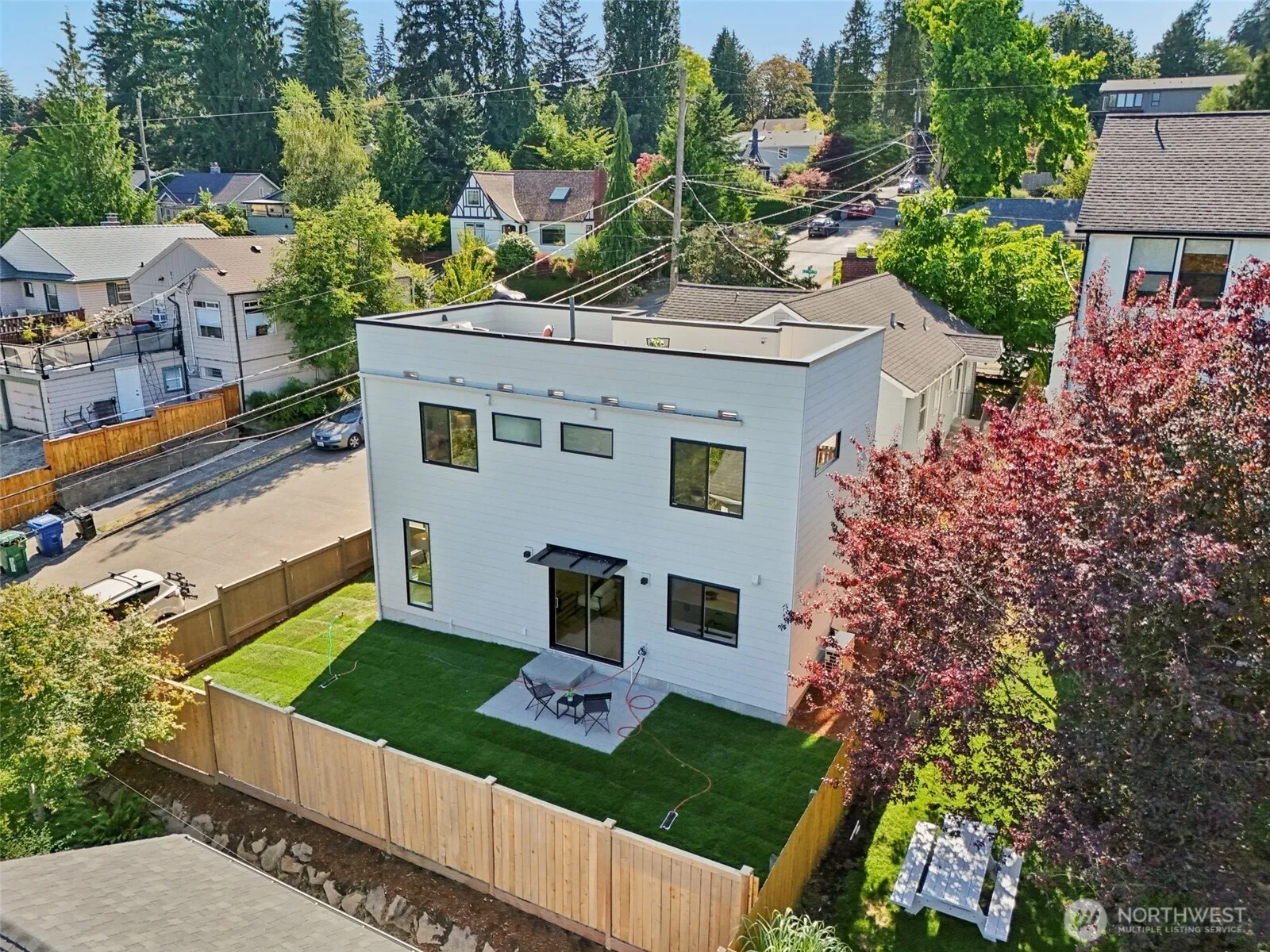 Property photo for 1708 Ne 89th Street, Seattle photo 3