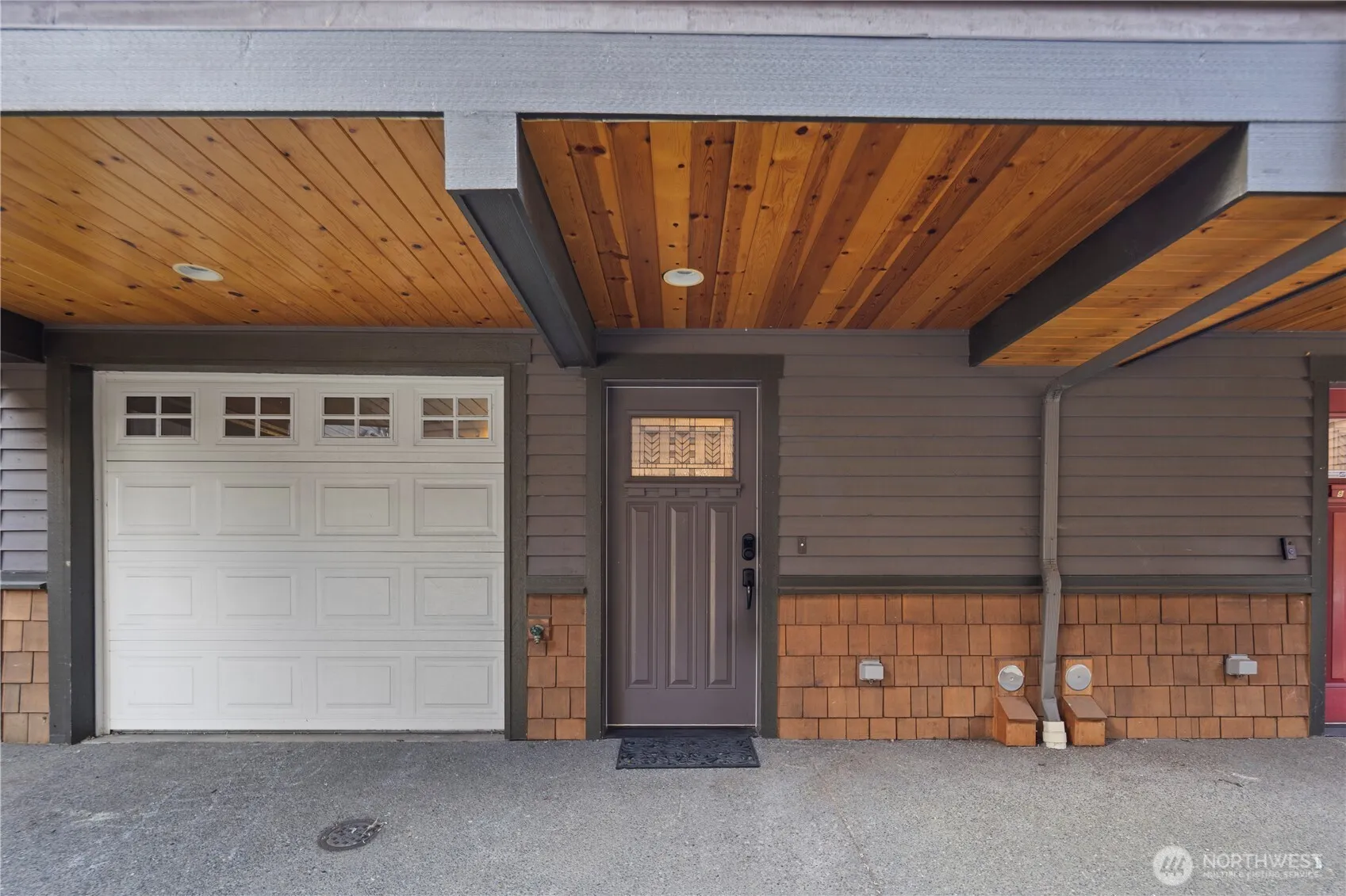 Property photo for 830 15th Avenue #a, Seattle photo 2