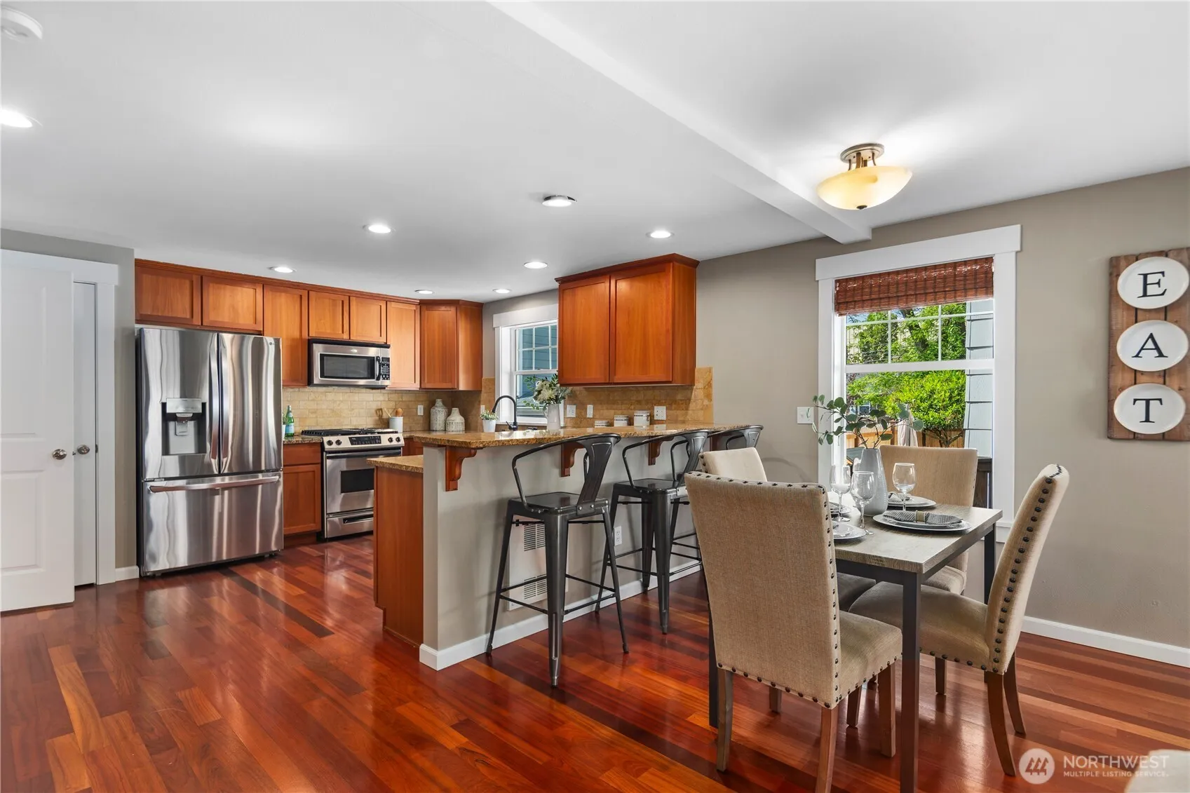 Property photo for 830 15th Avenue #a, Seattle photo 4