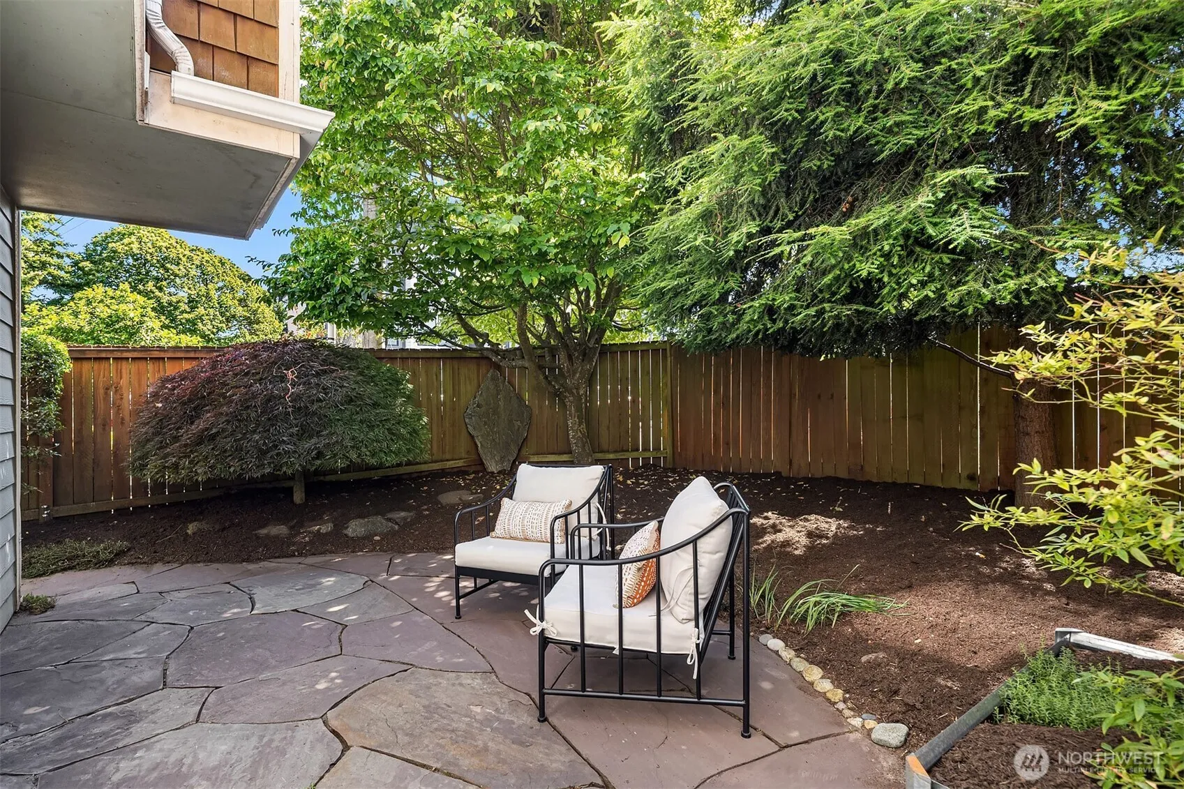 Property photo for 856 Ne 91st Street #a, Seattle photo 3