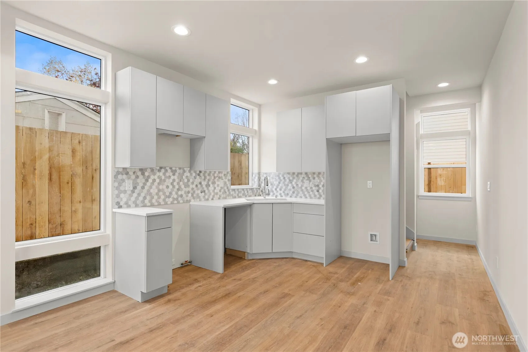Property photo for 903 C Nw 56th Street, Seattle photo 5