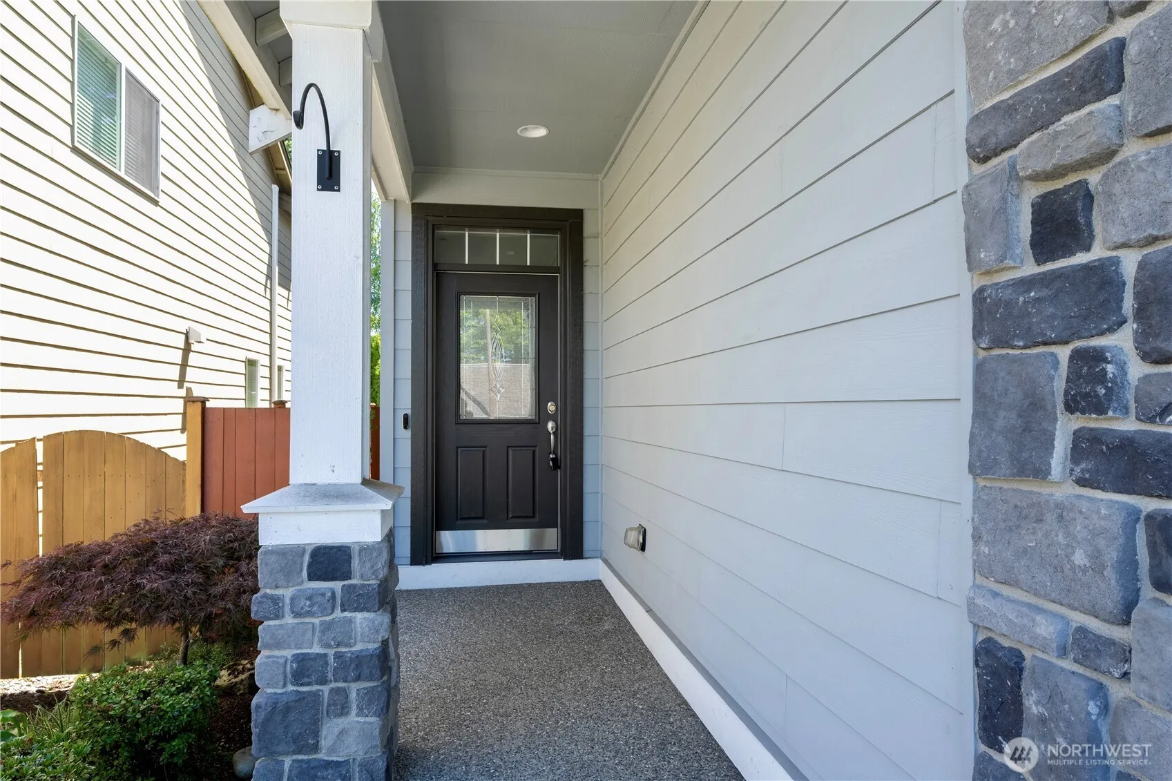 Property photo for 1016 167th Place Sw, Lynnwood photo 2