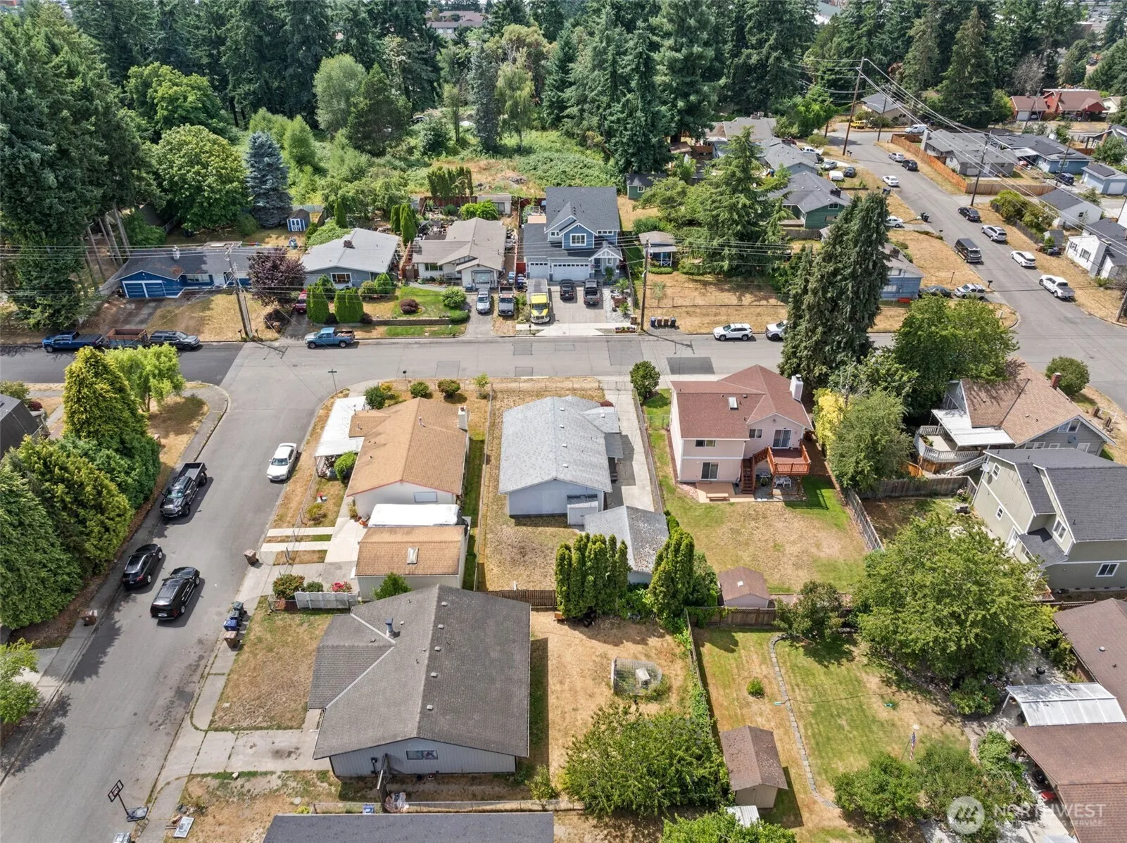 Property photo for 8015 S Ainsworth Avenue, Tacoma photo 4