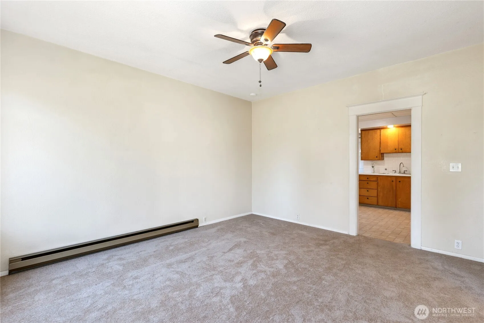 Property photo for 3906 N Gove Street, Tacoma photo 4