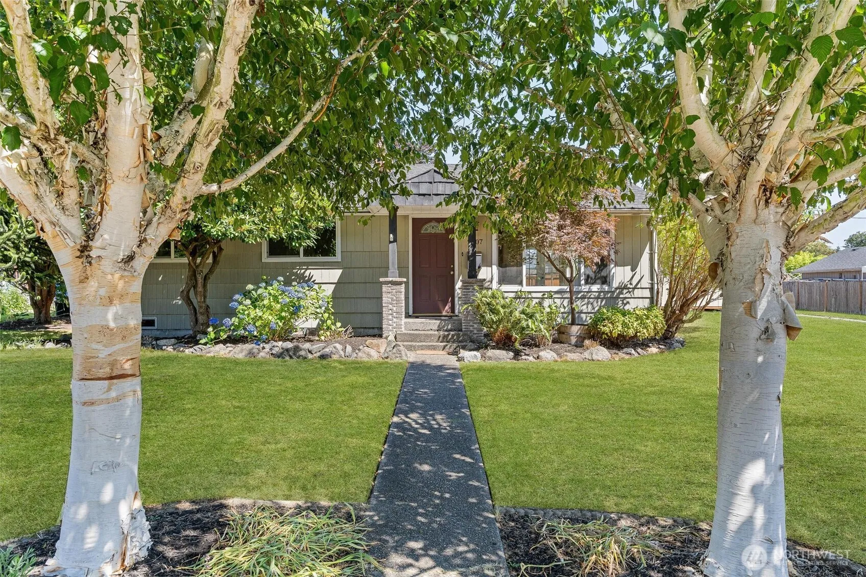 Property photo for 2507 State Street, Everett