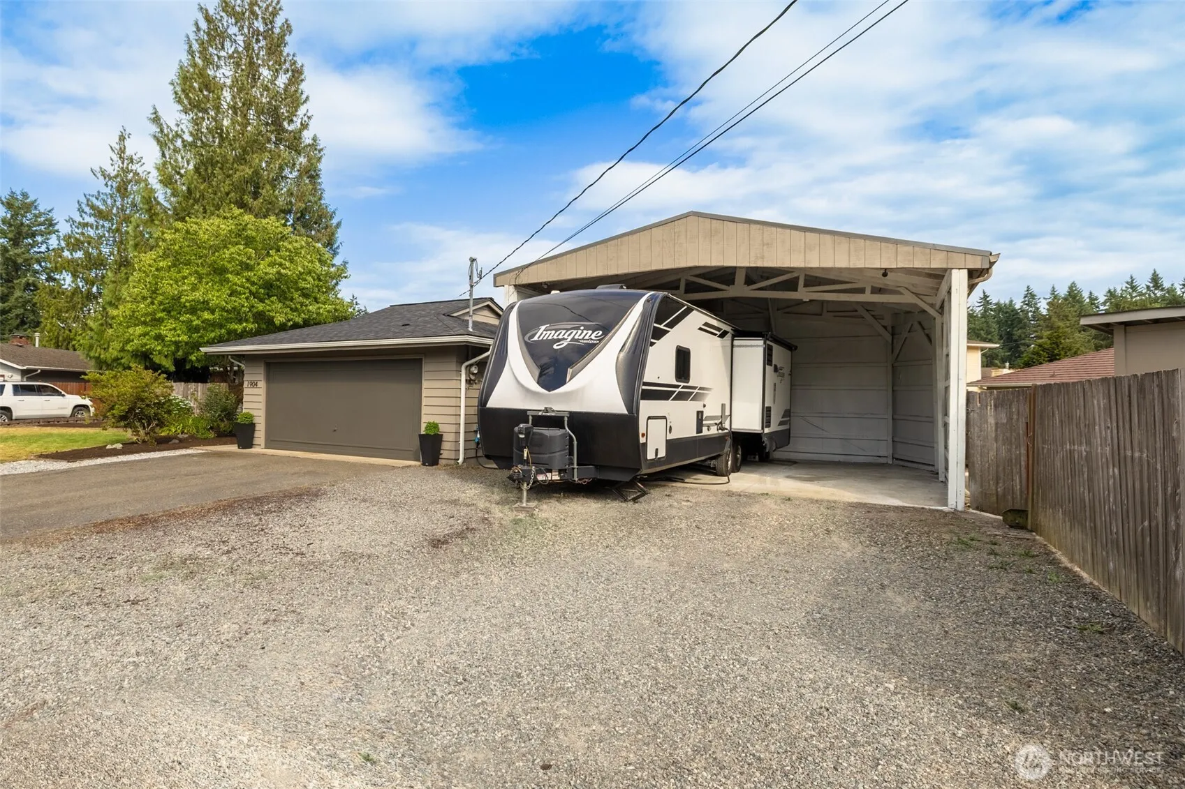 Property photo for 1904 19th Place Se, Auburn photo 5