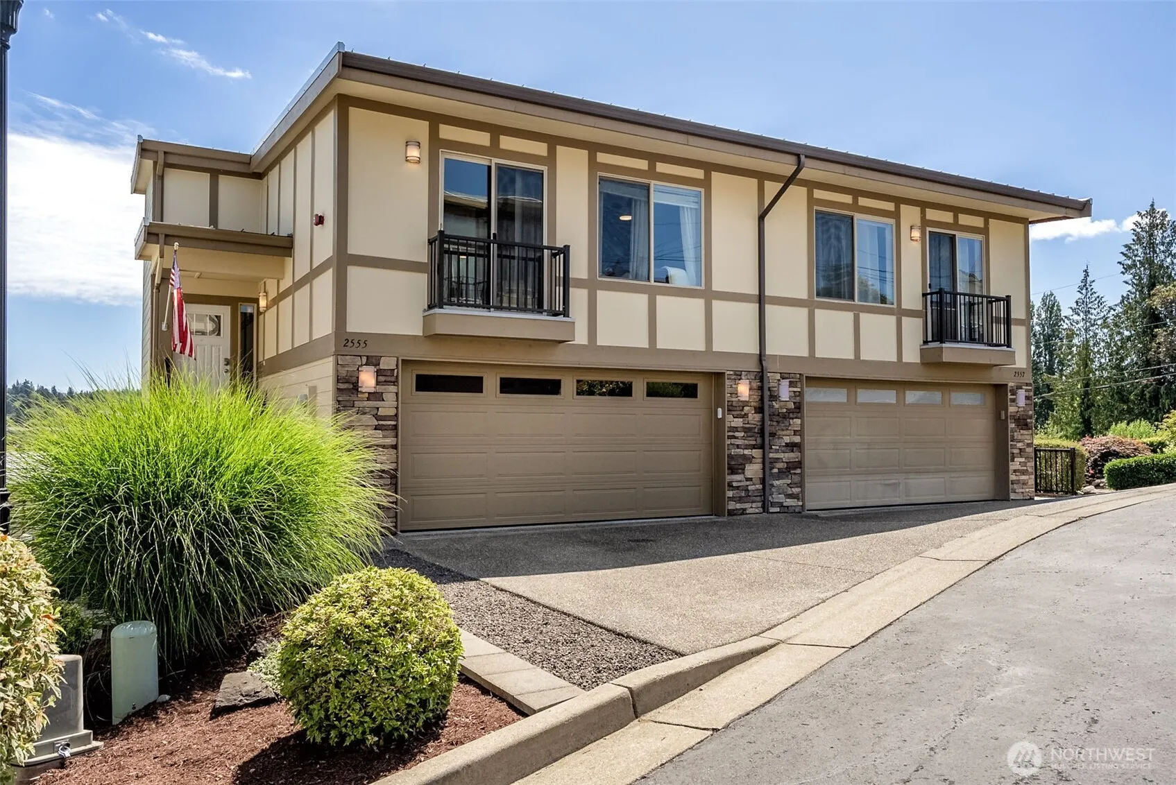 Property photo for 2555 Waterside Lane, Bremerton