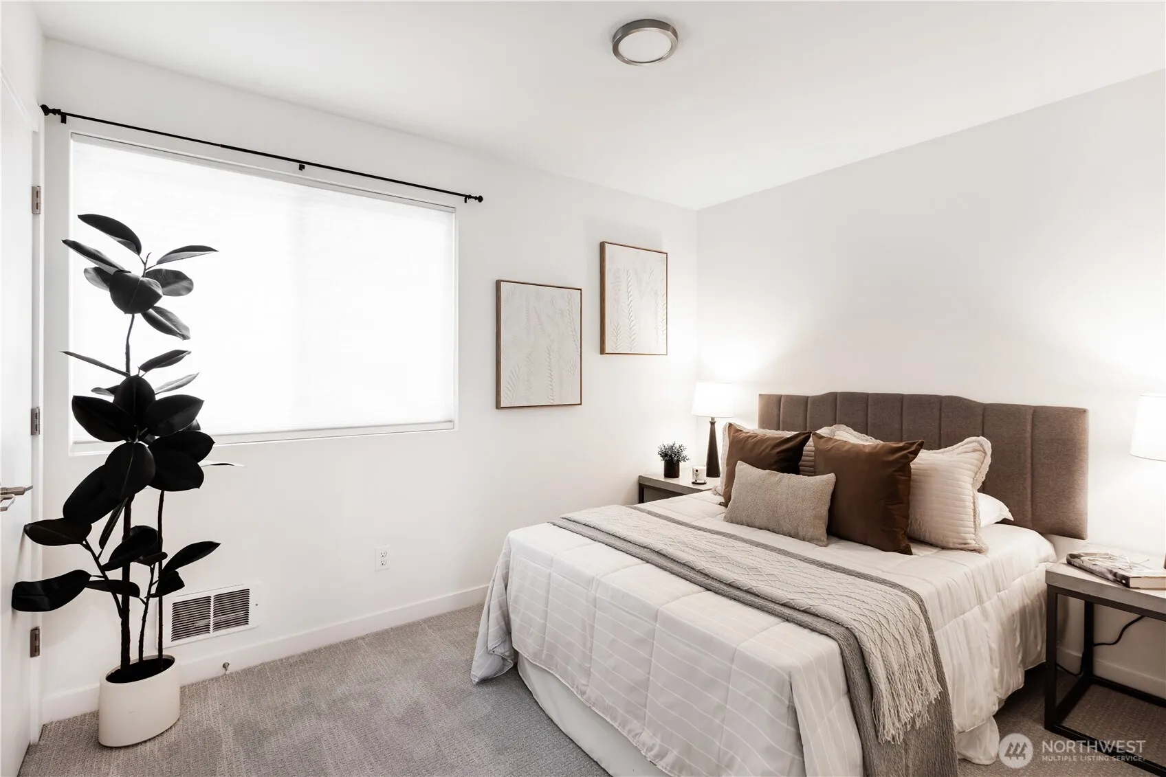 Property photo for 1134 N 90 Street #d, Seattle photo 5