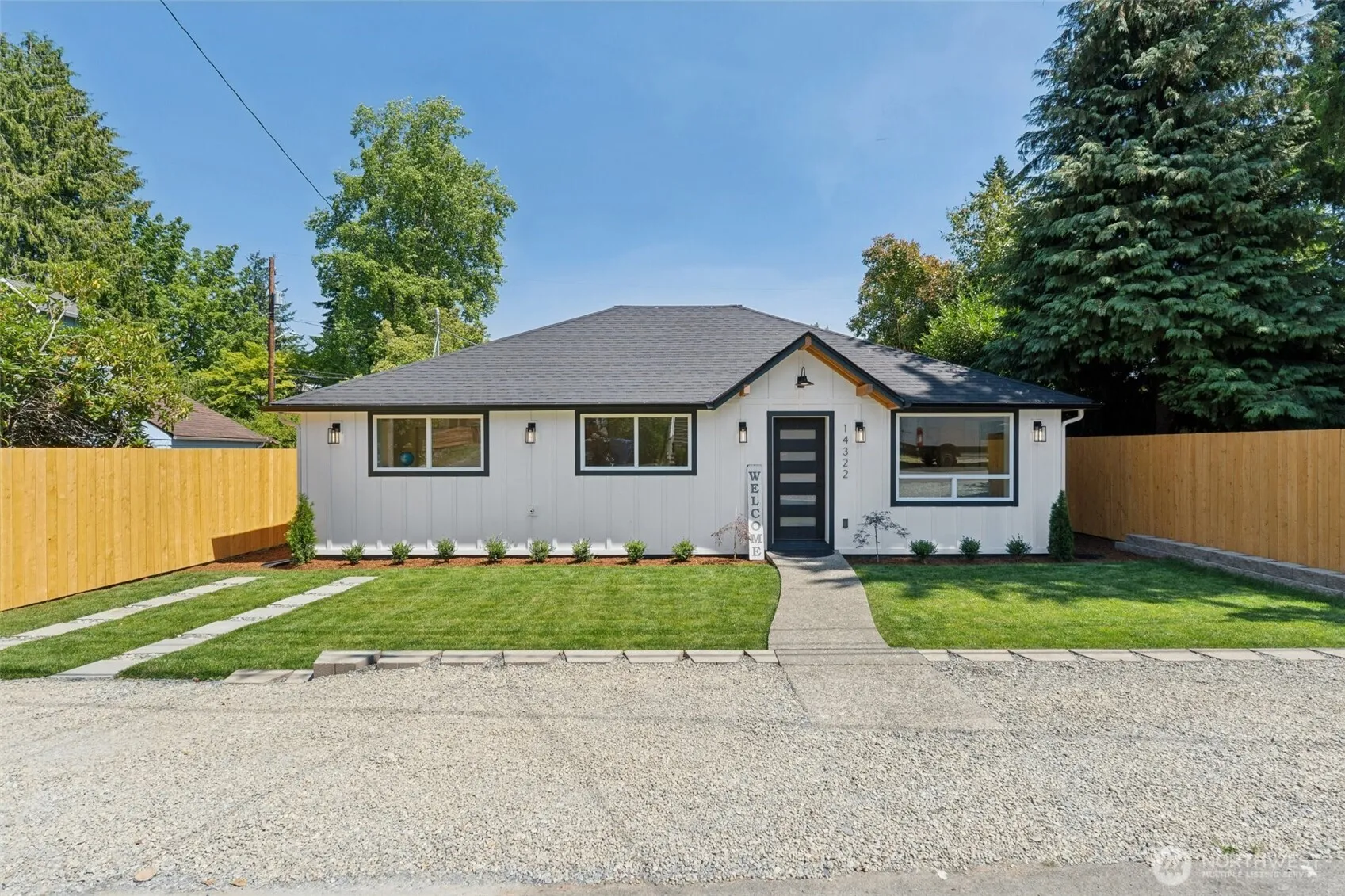 Property photo for 14322 Burke Avenue N, Seattle