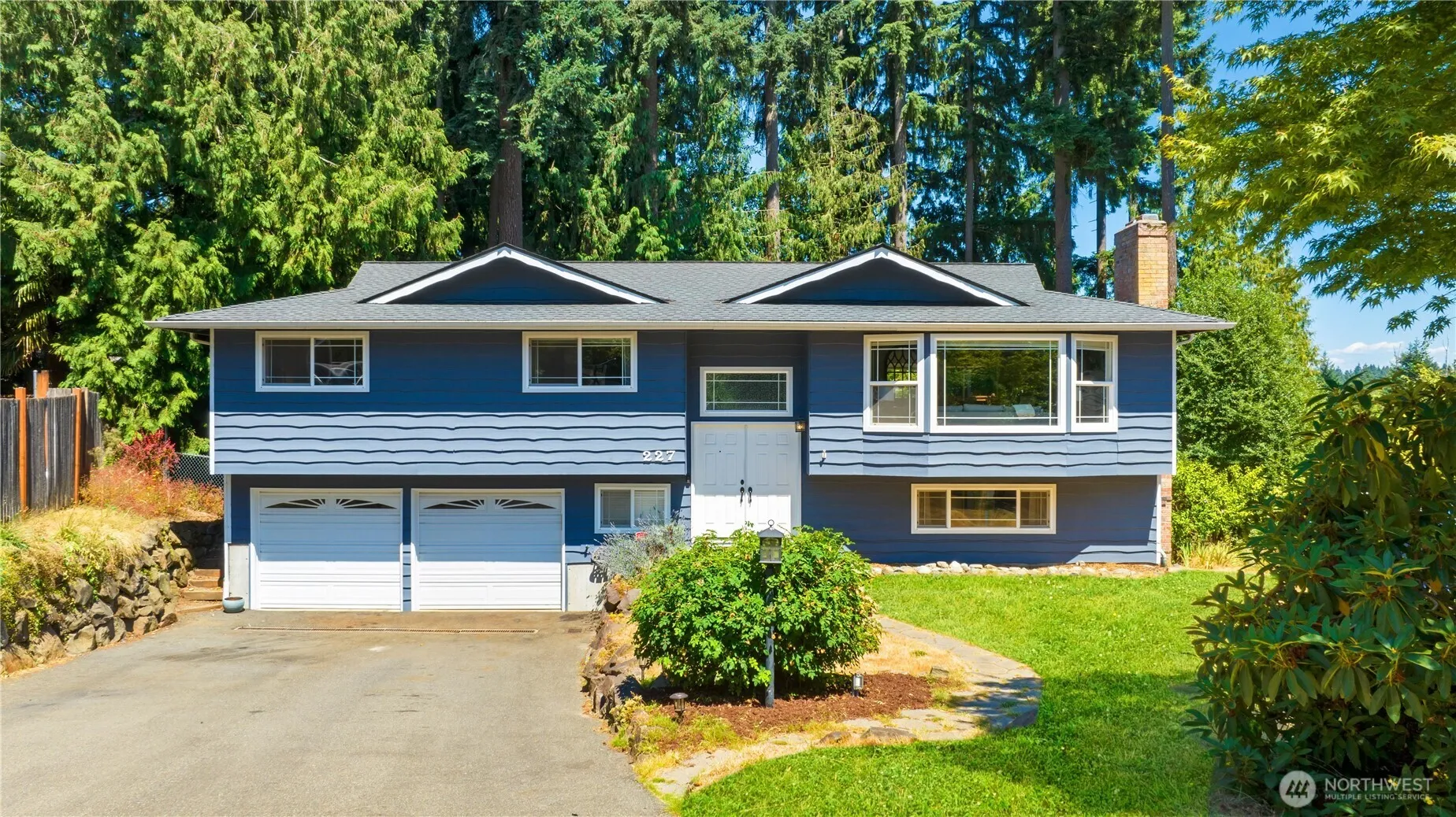 Property photo for 227 155th Place Se, Bothell