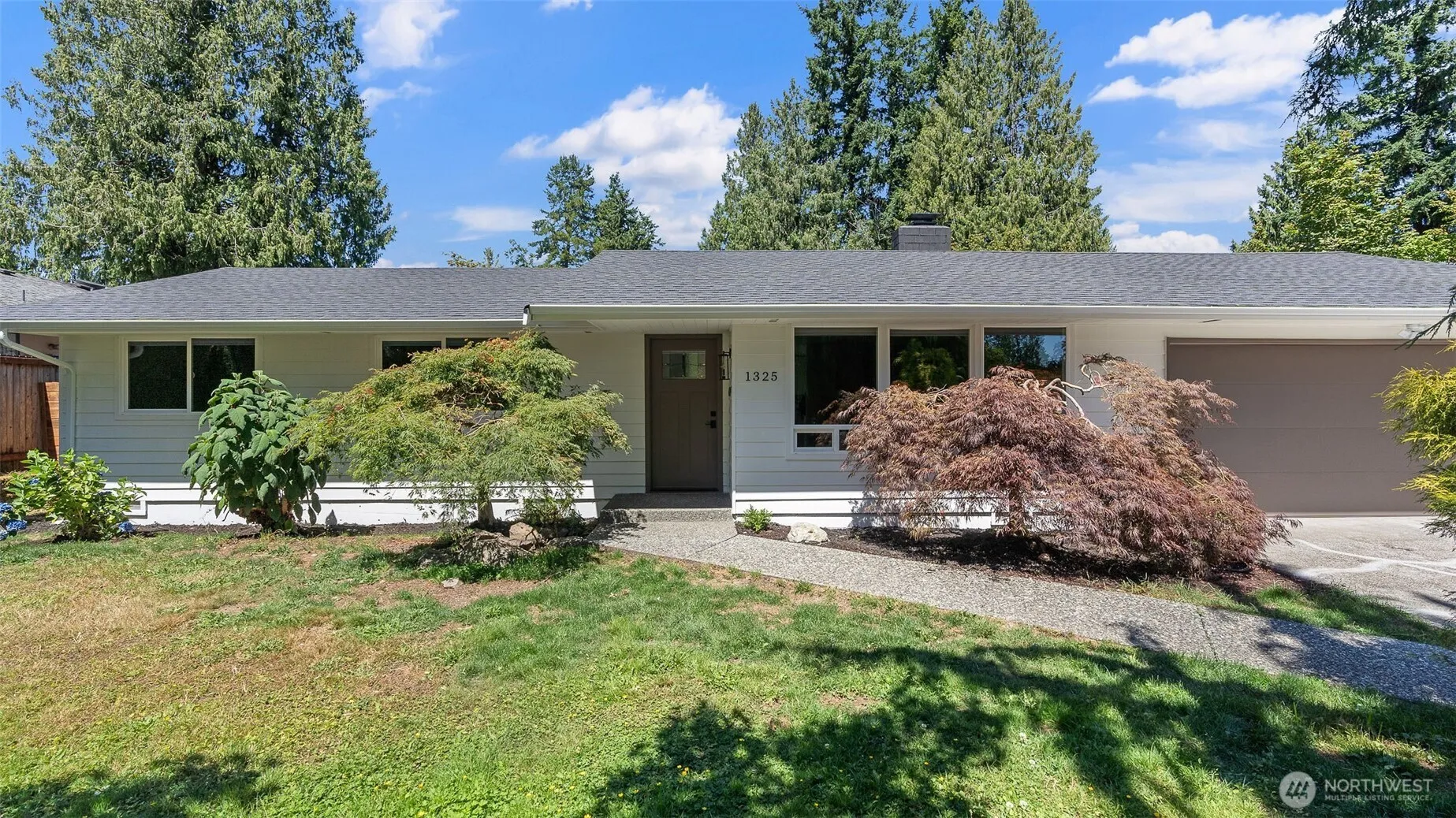 Property photo for 1325 123rd Place Se, Everett photo 3
