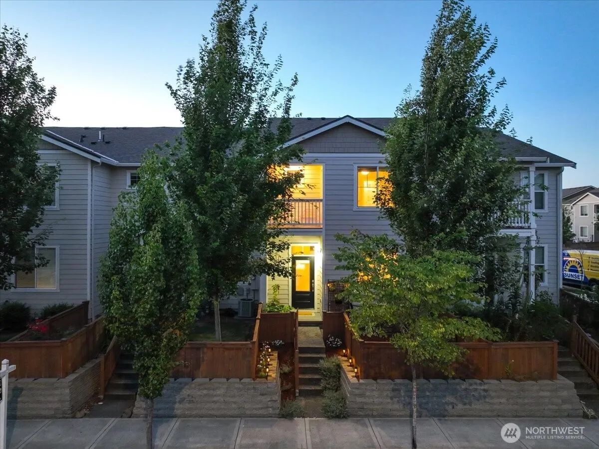 Property photo for 15328 N 70th Street, Vancouver photo 2