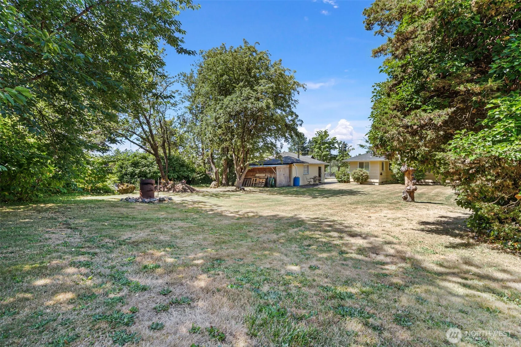 Property photo for 9121 Golden Given Road E, Tacoma photo 2