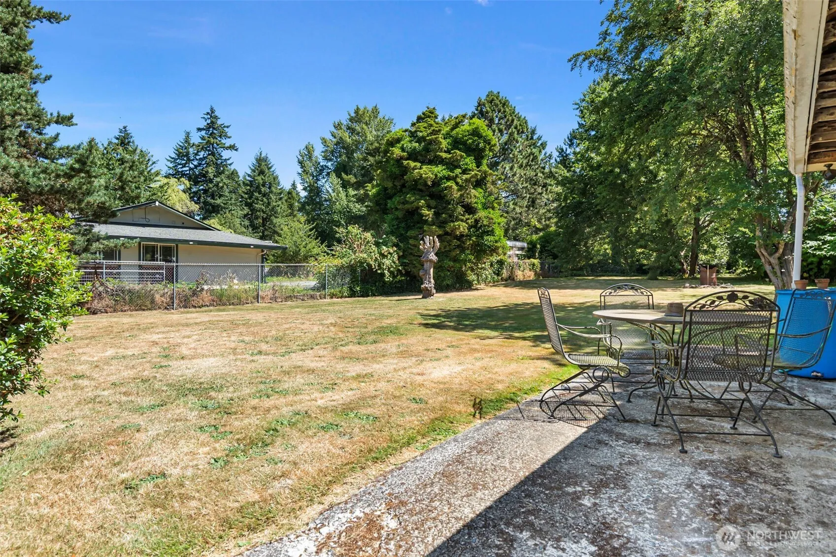 Property photo for 9121 Golden Given Road E, Tacoma photo 3