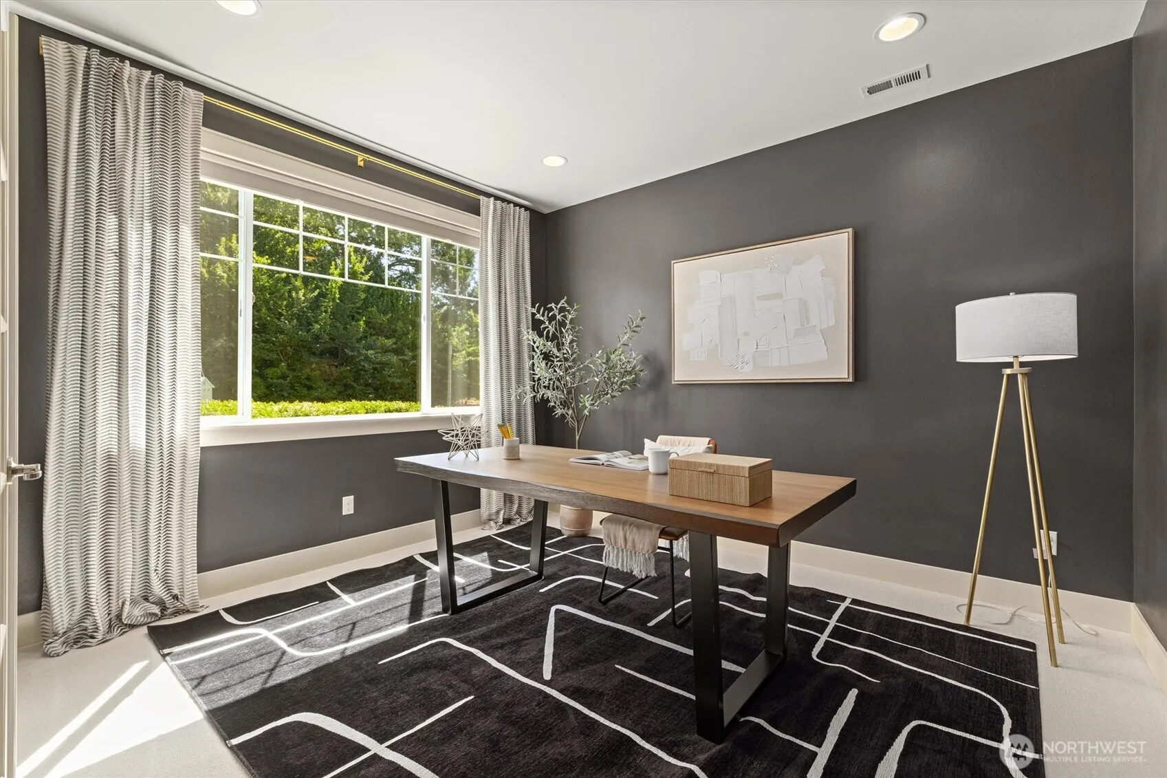 Property photo for 8226 Ne 117th Street, Kirkland photo 5