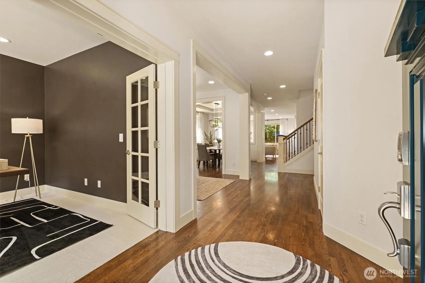 Property photo for 8226 Ne 117th Street, Kirkland photo 4