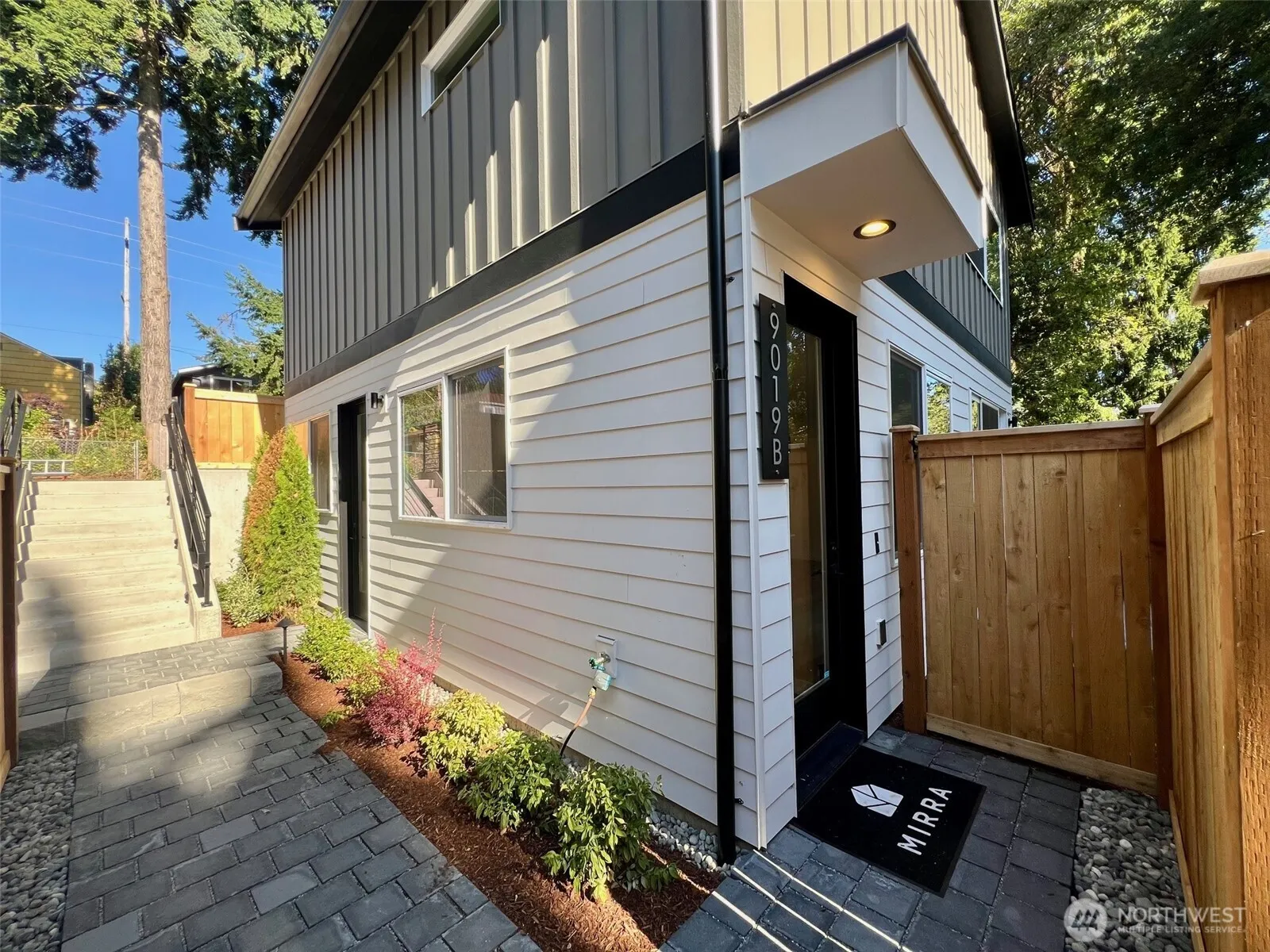 Property photo for 9019 Dibble Avenue Nw #b, Seattle photo 2