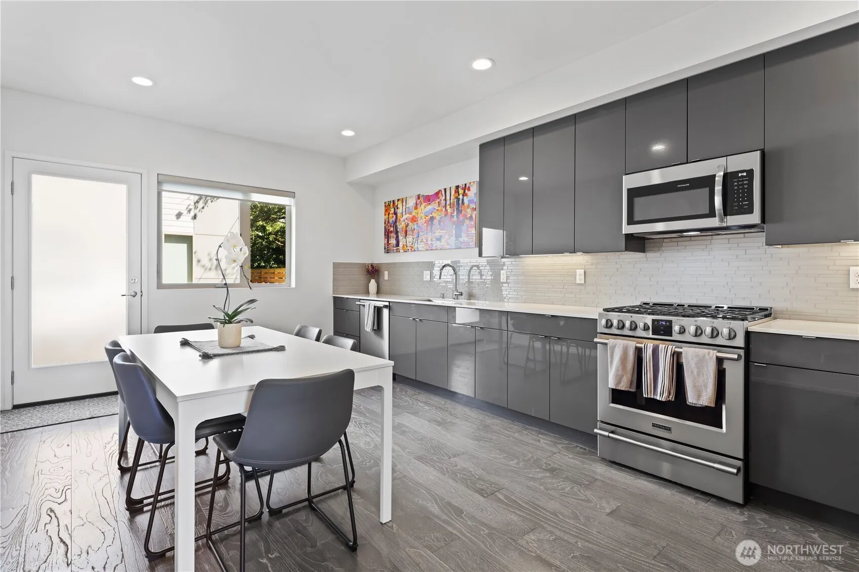 Property photo for 6630 Carleton Avenue S #h, Seattle photo 5