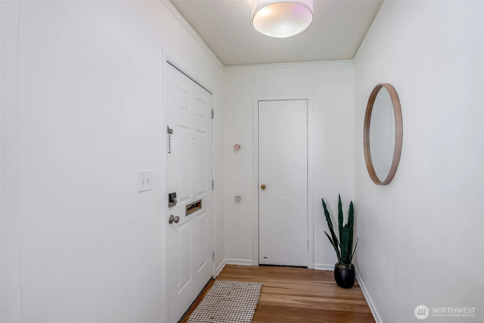 Property photo for 923 S Grant Avenue, Tacoma photo 3