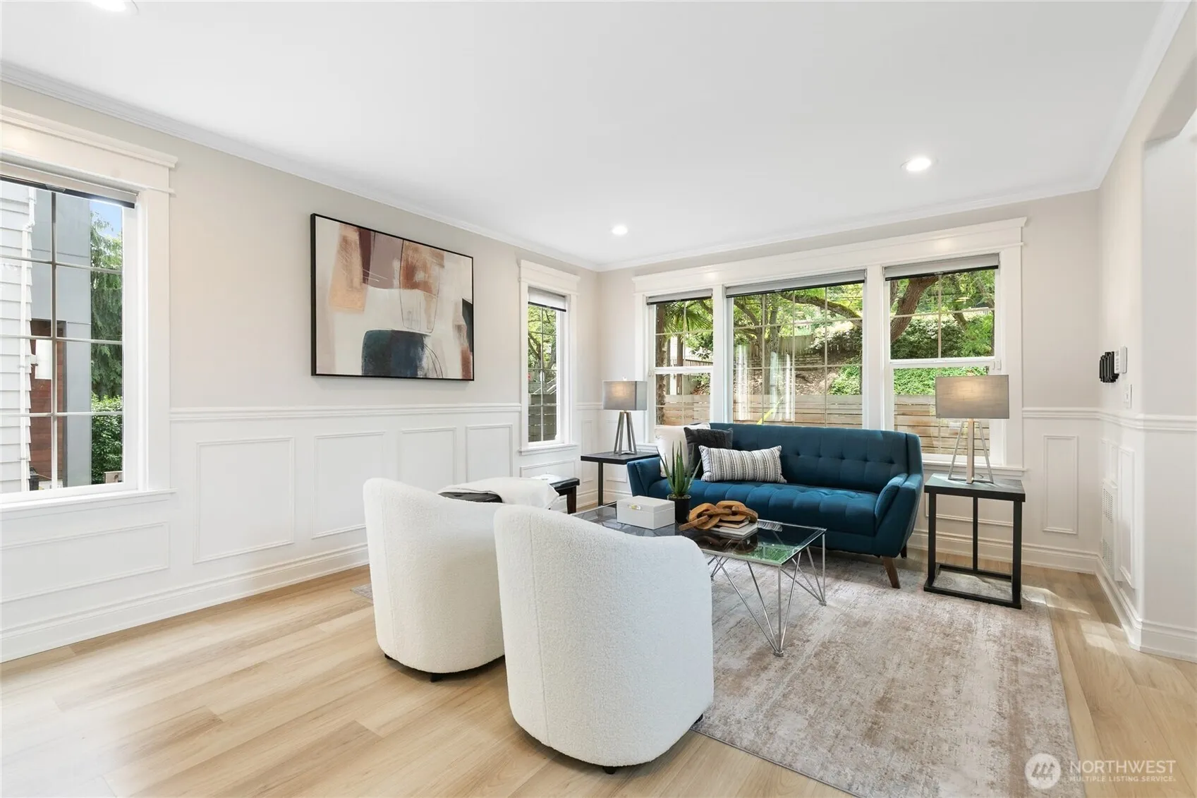 Property photo for 436 27th Avenue E, Seattle photo 4