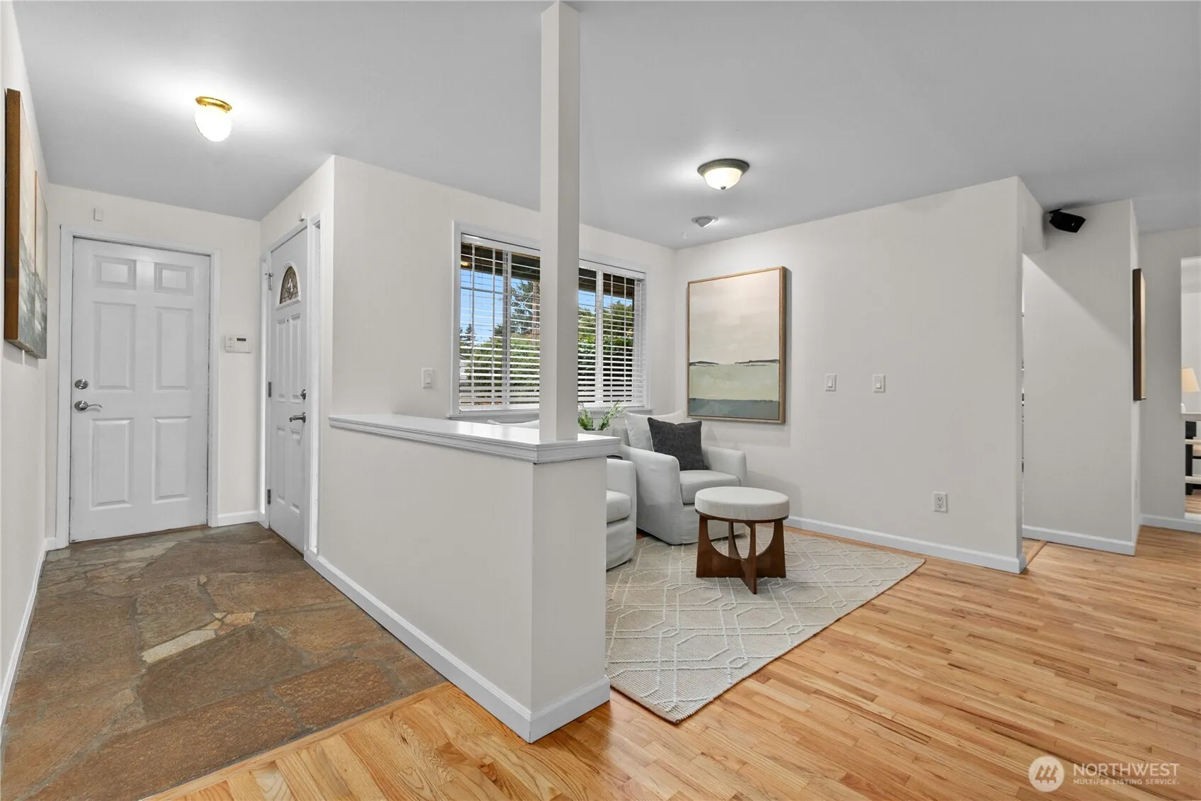 Property photo for 8711 Ne 138th Street, Kirkland photo 4