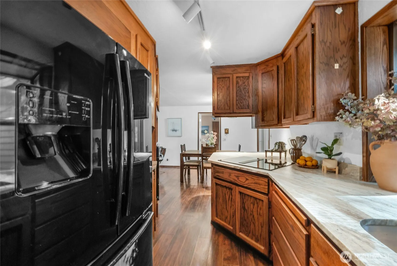 Property photo for 18820 W 51st Place, Lynnwood photo 4