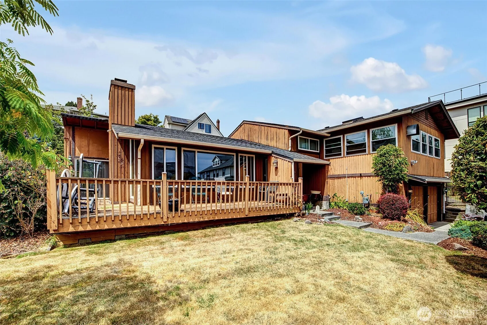 Property photo for 215 31st Avenue, Seattle photo 3