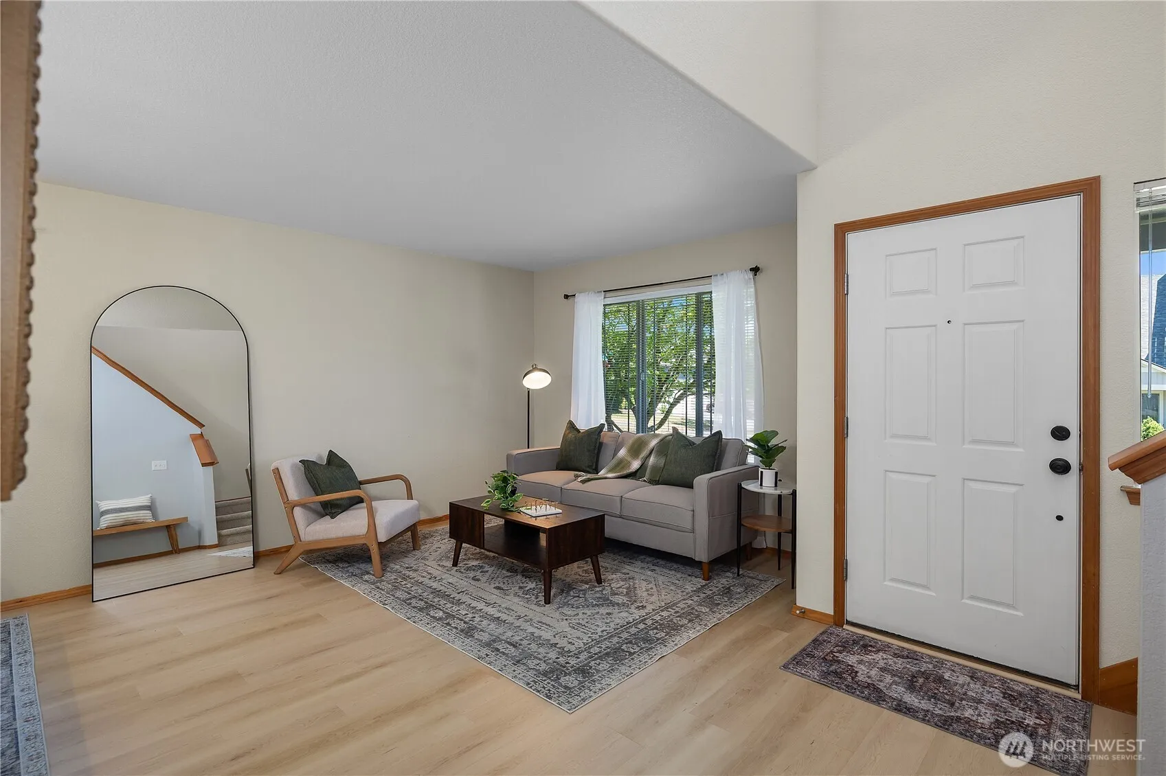 Property photo for 3320 Lady Fern Loop Nw, Olympia photo 4