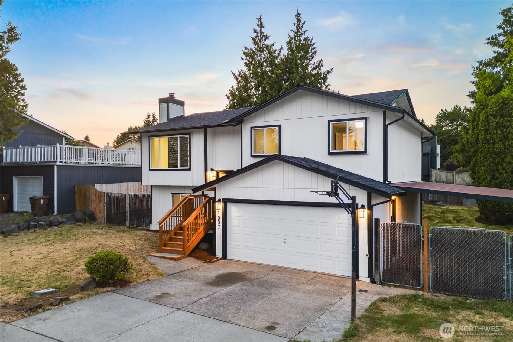 Property photo for 1007 Norpoint Ne, Tacoma