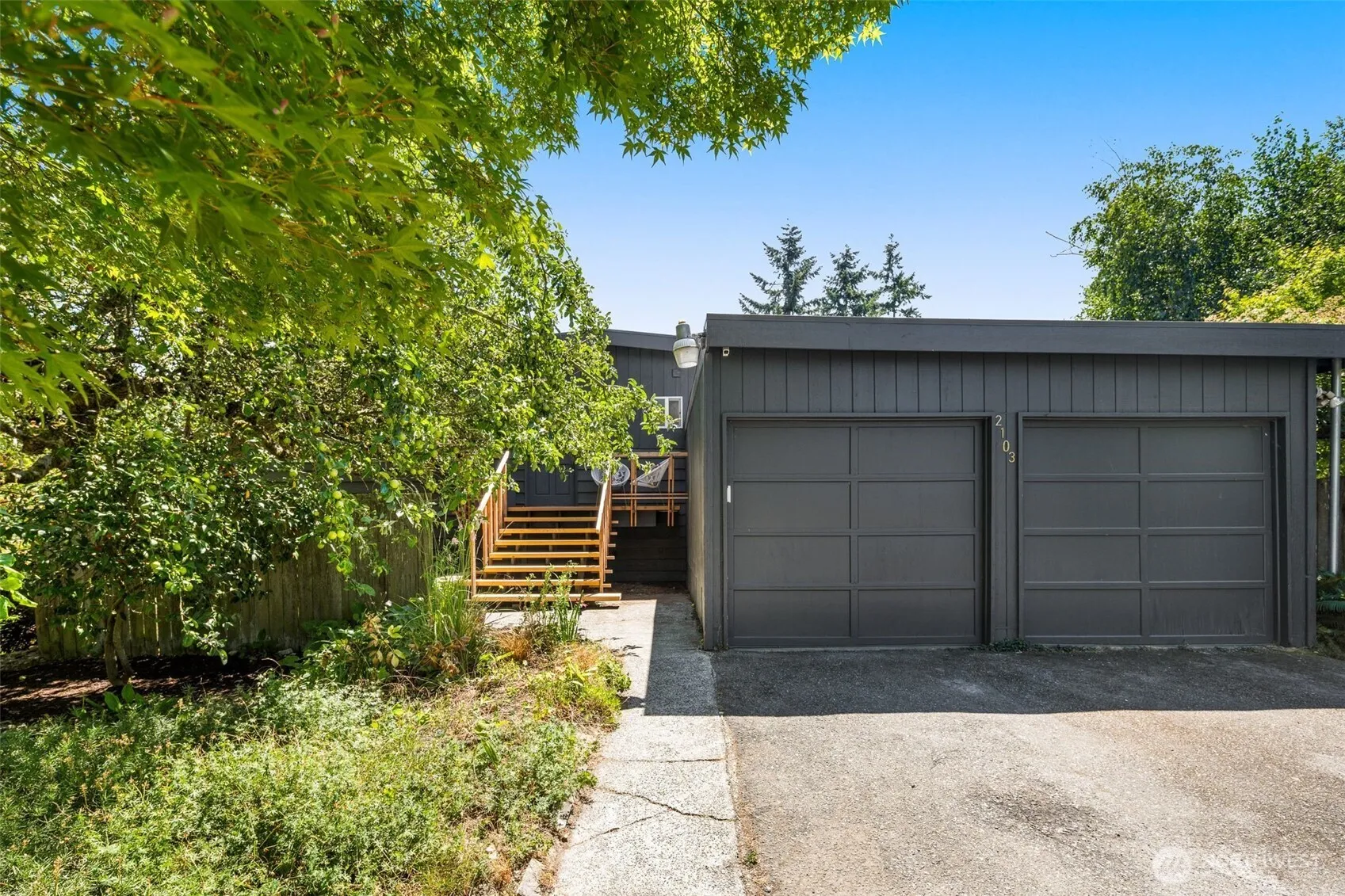 Property photo for 2103 Sw 110th Street, Seattle photo 2