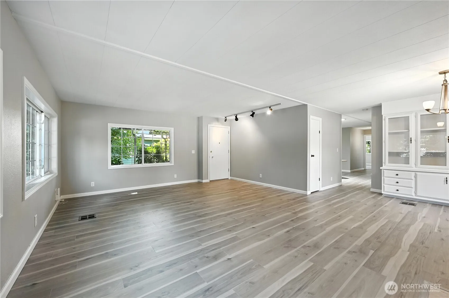 Property photo for 12030 2nd Drive Se, Everett photo 5