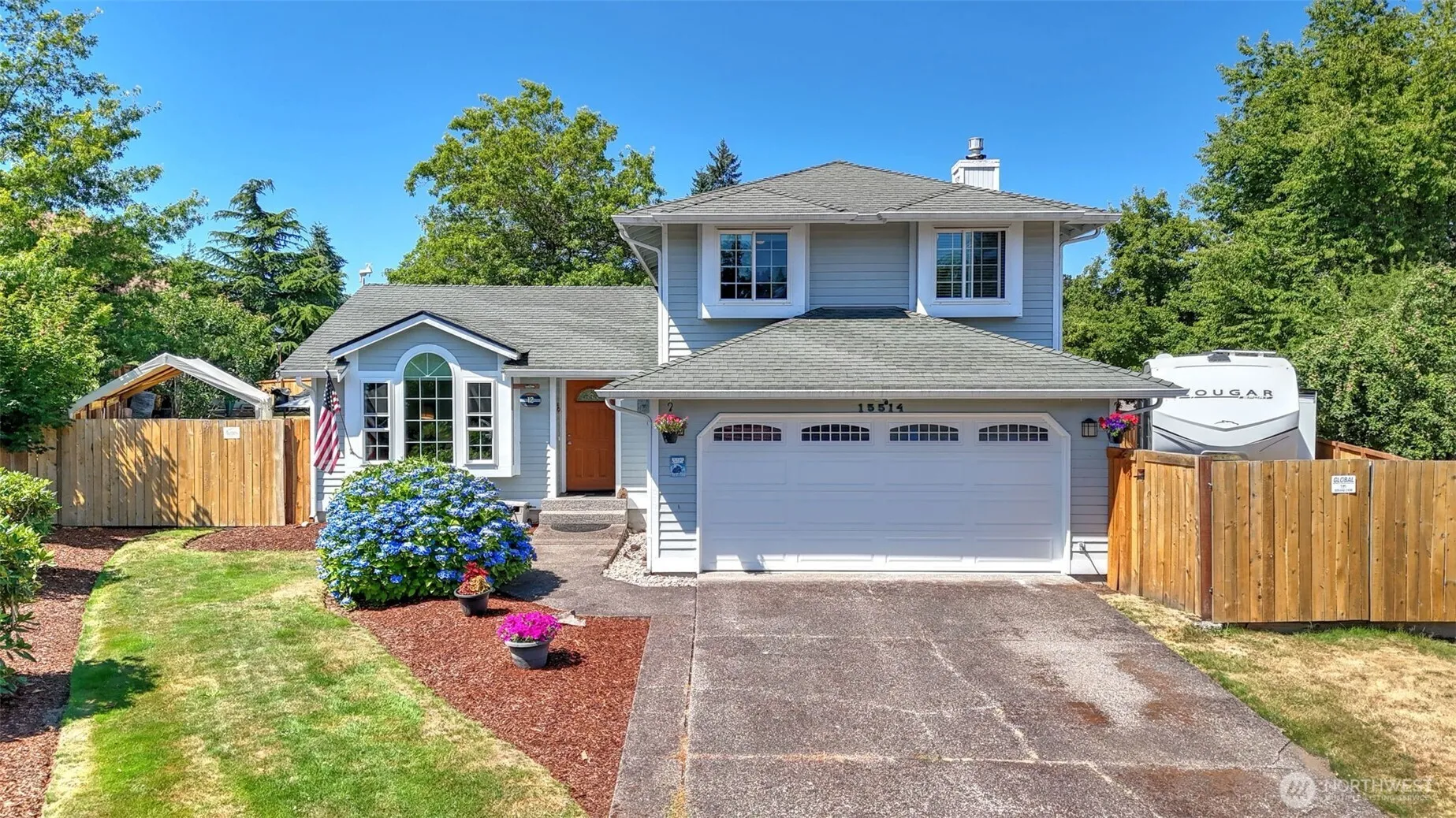Property photo for 15514 19th Avenue Ct E, Tacoma photo 3