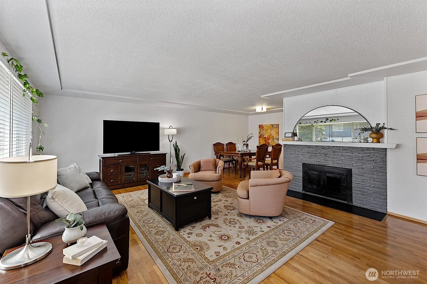 Property photo for 7602 S Alaska Street, Tacoma photo 4