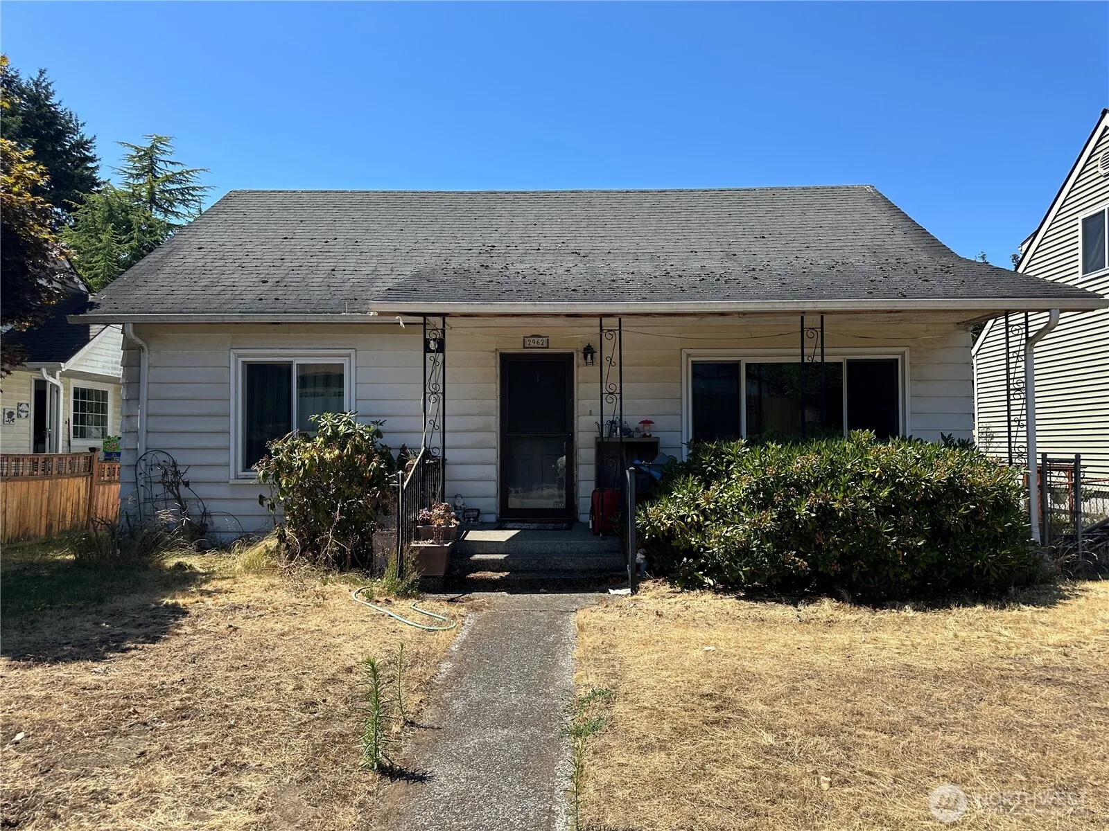 Property photo for 2962 39th Avenue Ne, Tacoma
