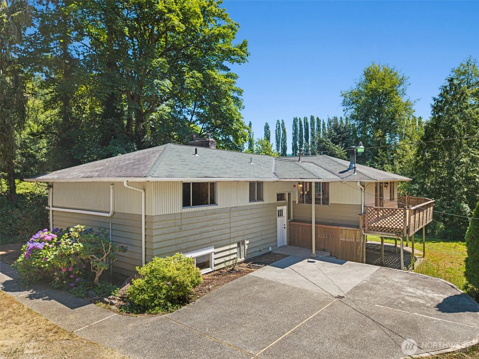 Property photo for 17805 Se Jones Road, Renton