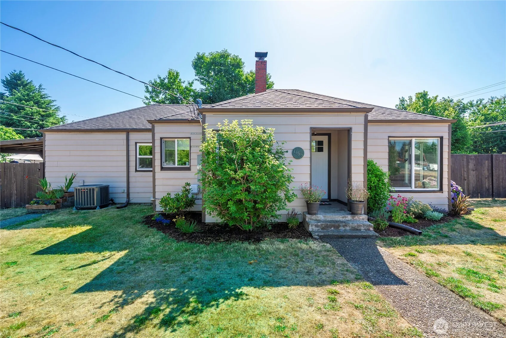 Property photo for 1155 S Anderson Street, Tacoma photo 2