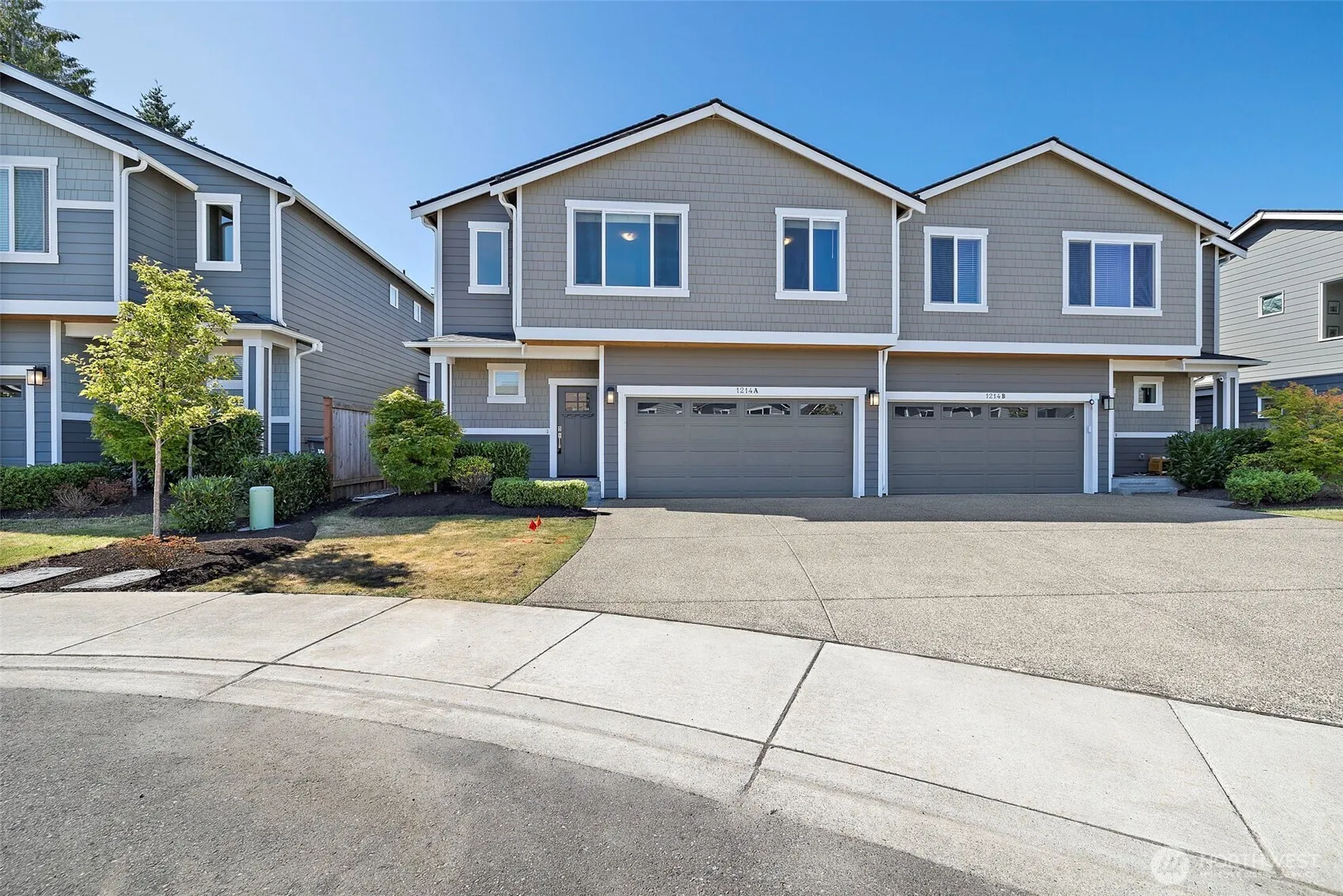 Property photo for 1214 170th Street Sw #a, Lynnwood photo 2