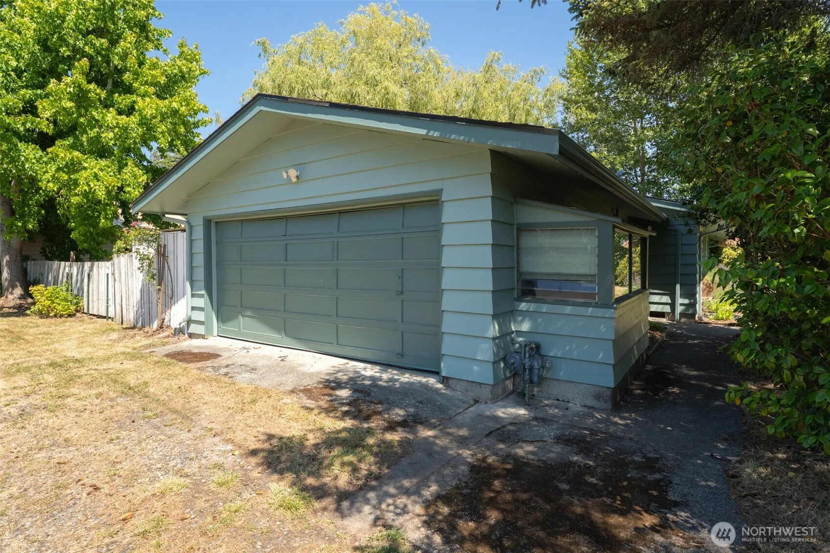 Property photo for 1372 Marine Drive, Bellingham photo 3
