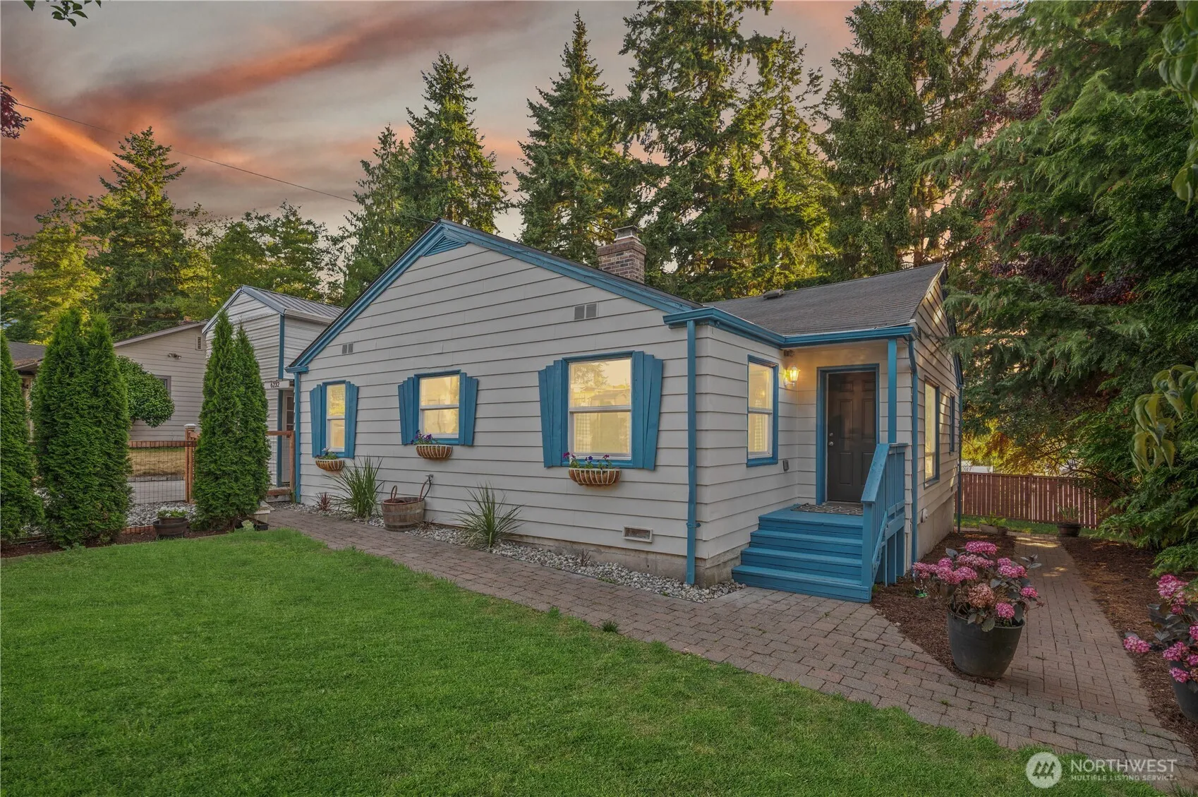 Property photo for 6232 Berkshire Drive, Everett photo 2