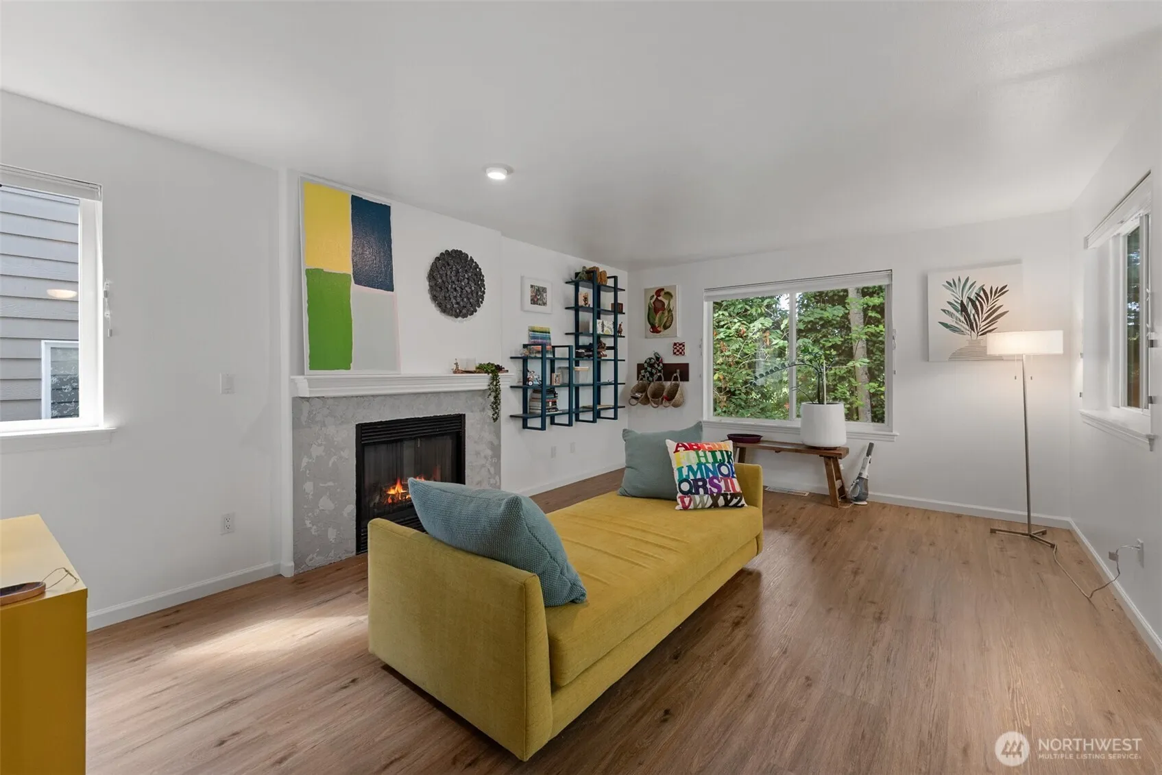 Property photo for 10307 Ave 46th Avenue Ne, Seattle photo 4