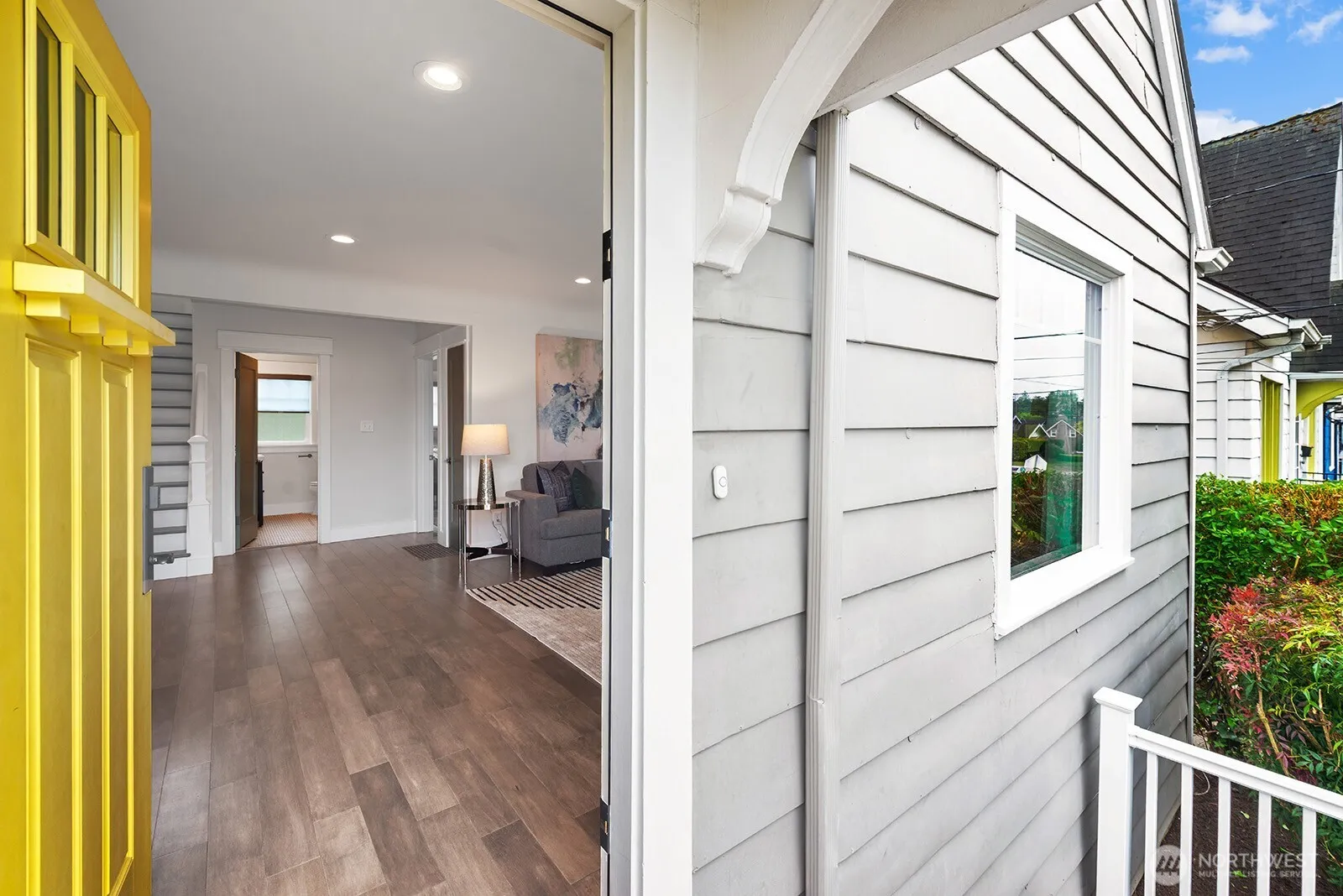 Property photo for 3236 15th Avenue S, Seattle photo 2