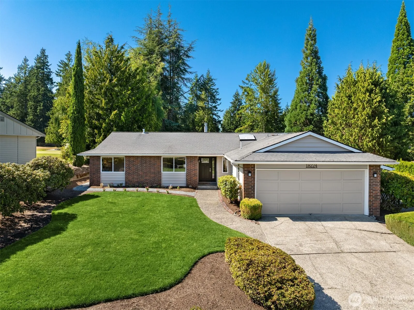 Property photo for 18224 Ne 27th Street, Redmond photo 2