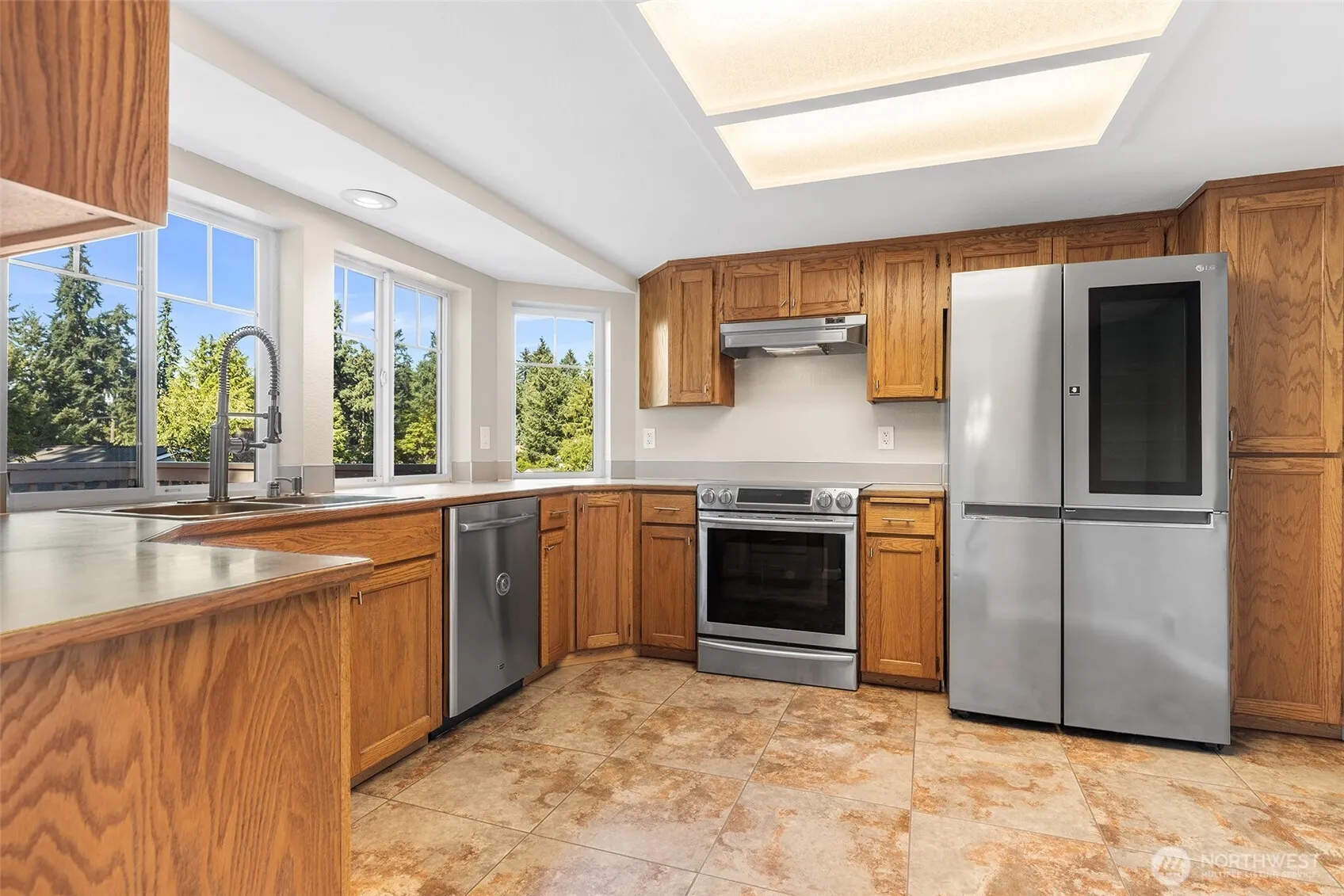 Property photo for 1721 155th Street E, Tacoma photo 2