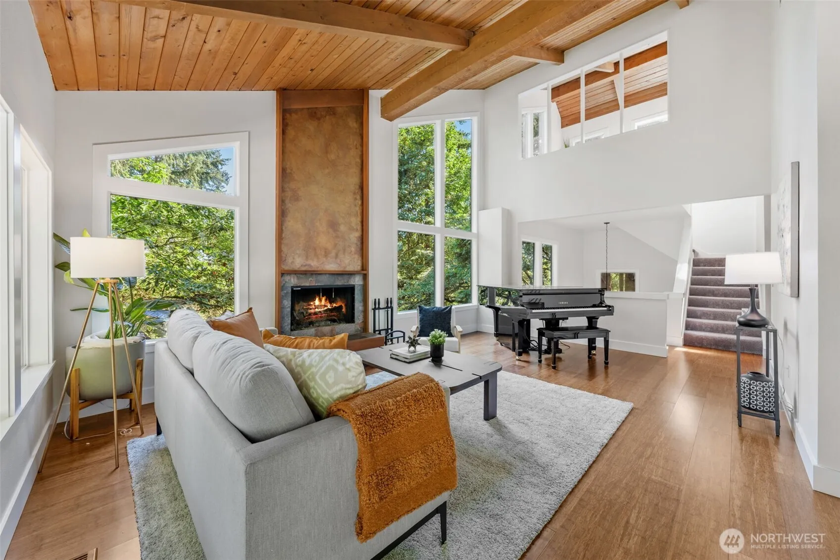 Property photo for 17110 Se 43rd Street, Bellevue