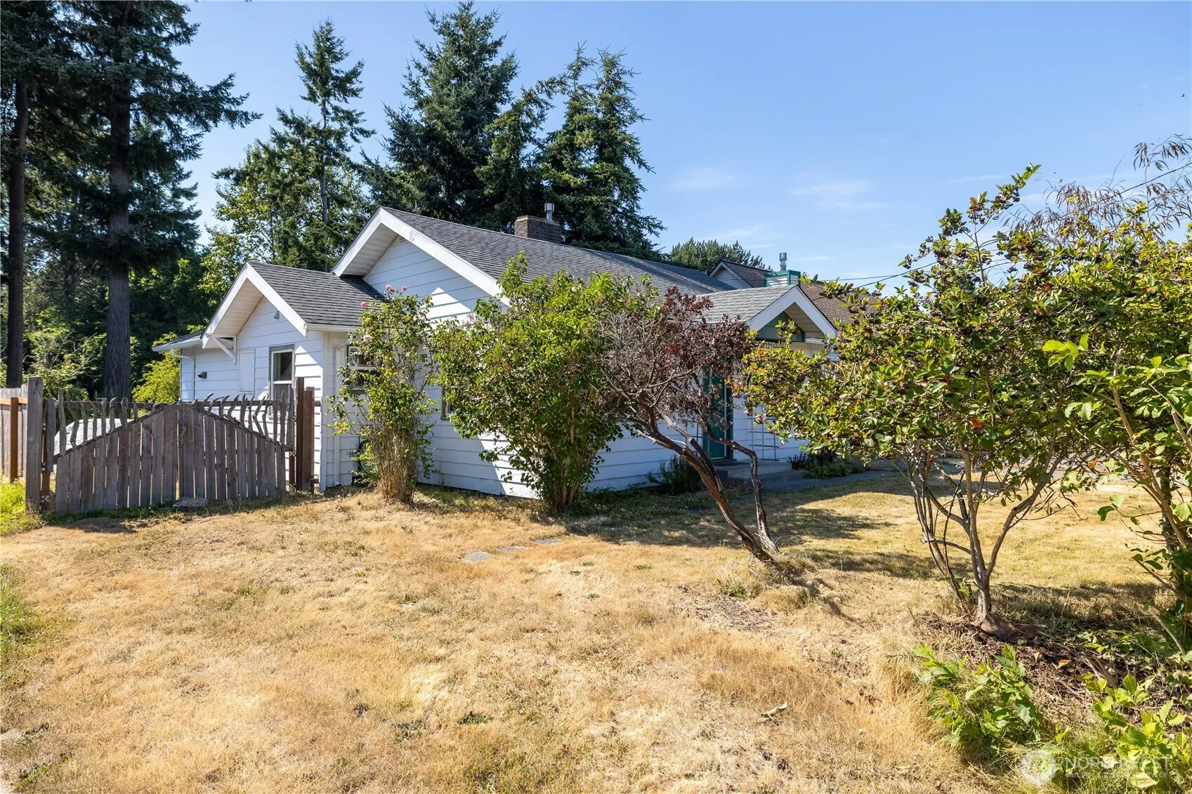 Property photo for 3229 Pinewood Avenue, Bellingham photo 4