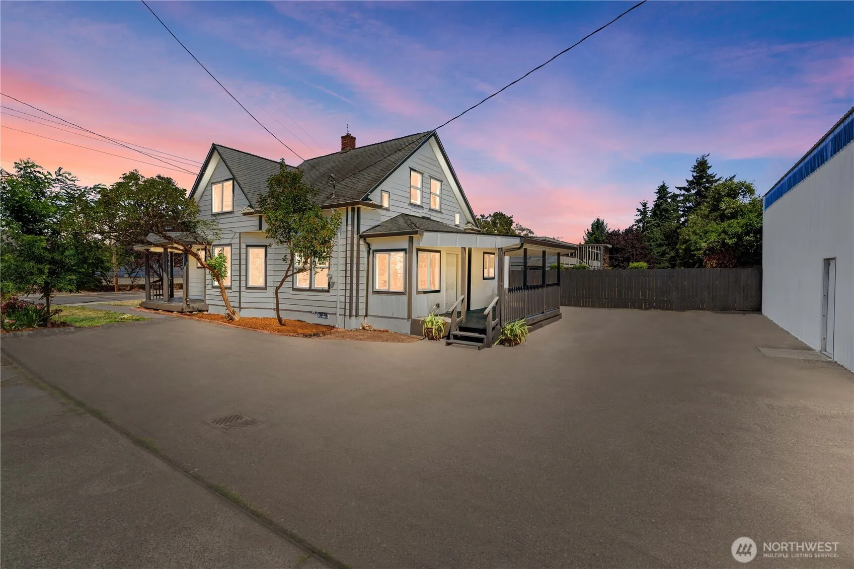 Property photo for 421 W Main Avenue, Puyallup photo 4