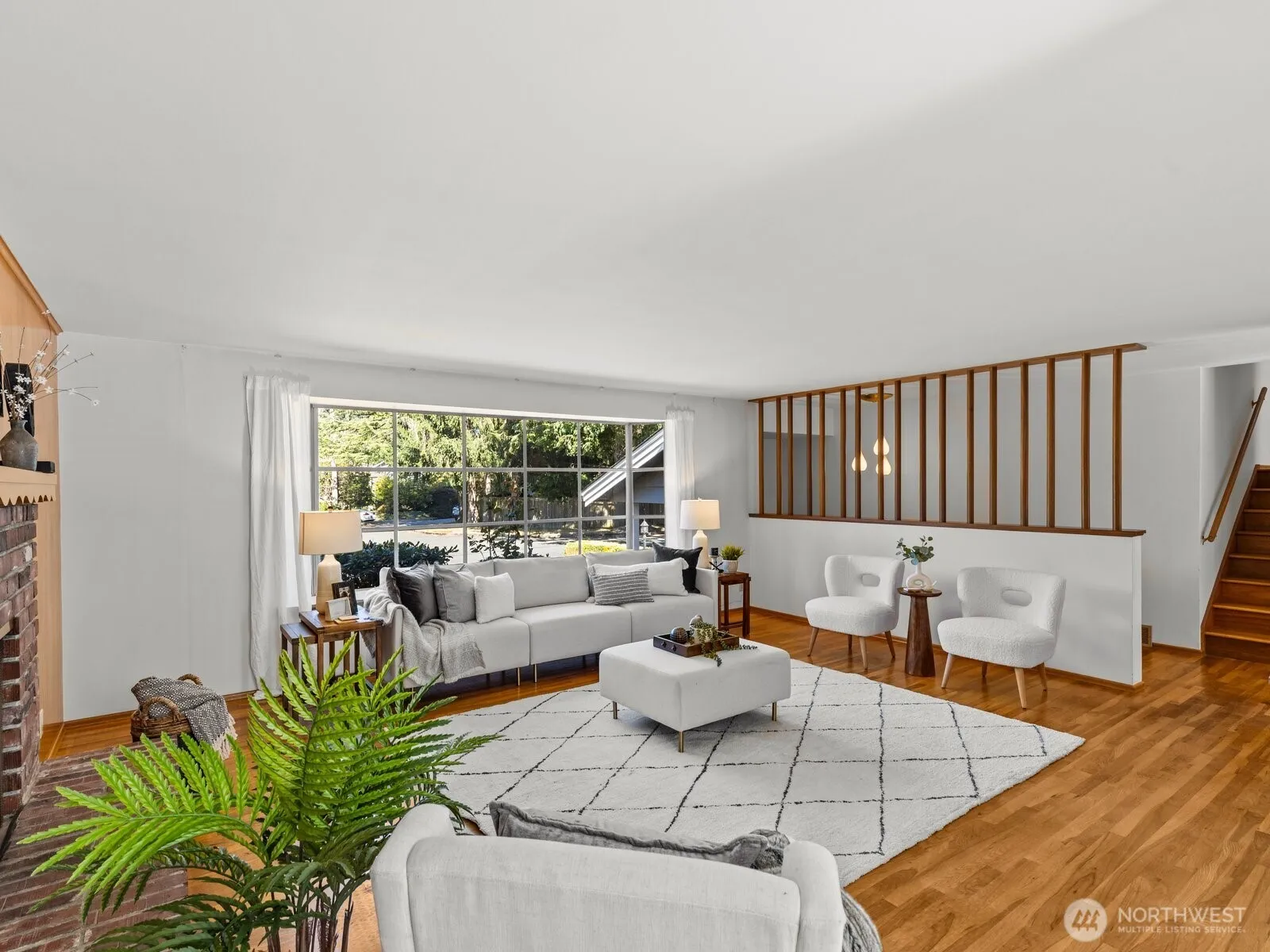 Property photo for 10030 44th Avenue Ne, Seattle photo 5