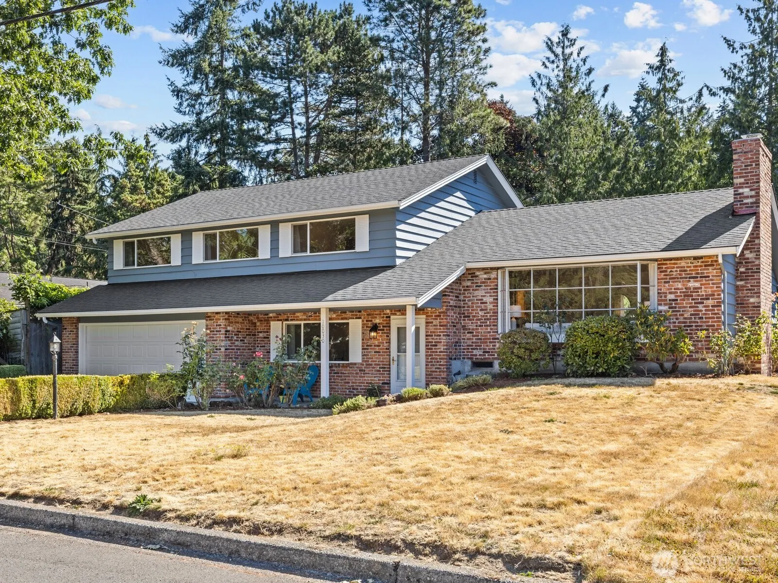 Property photo for 10030 44th Avenue Ne, Seattle