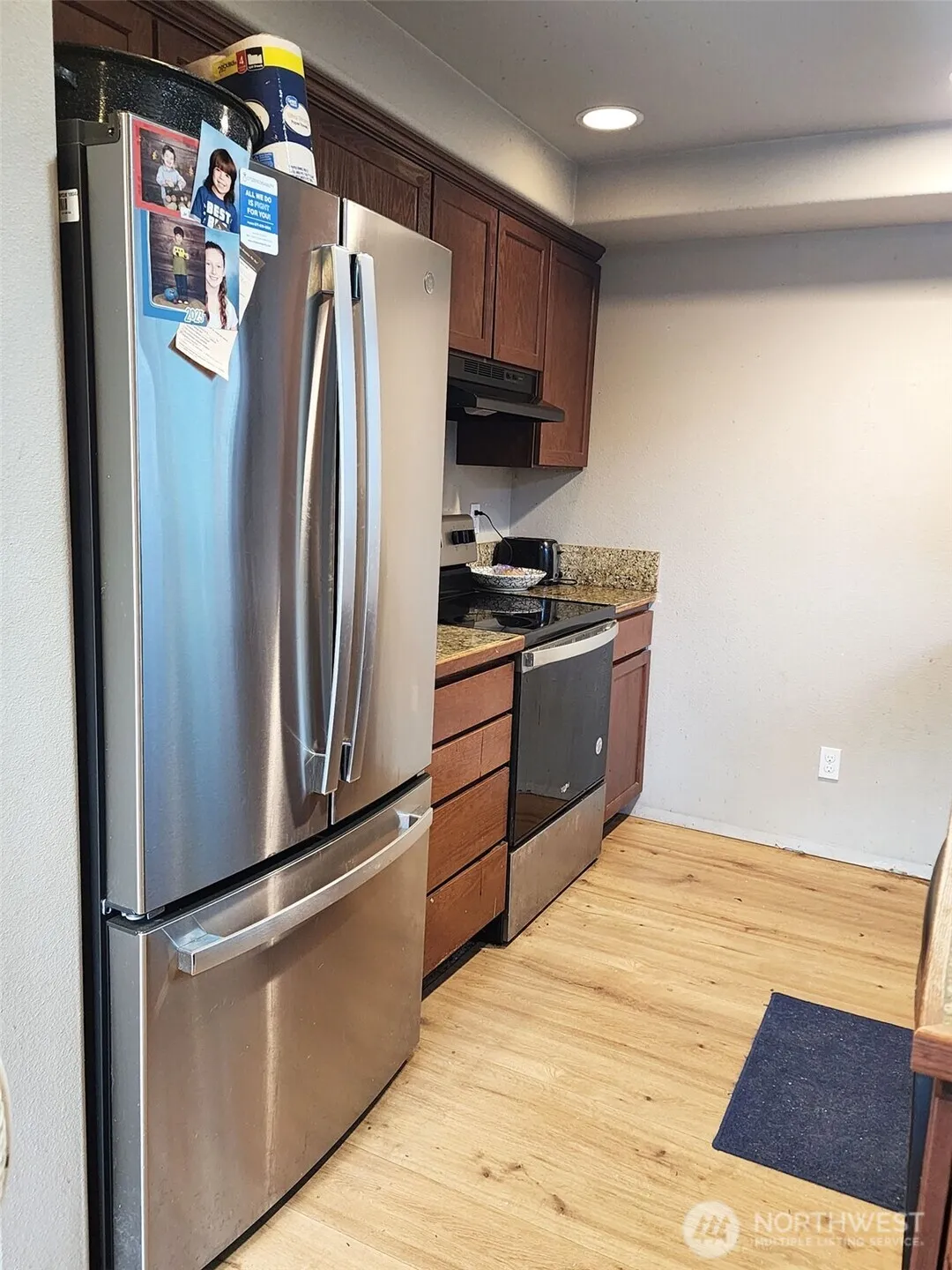 Property photo for 14703 46th Avenue Ne, Marysville photo 3