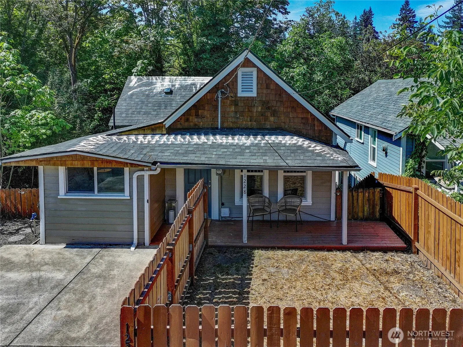 Property photo for 1228 Ridgeway Place E, Port Orchard photo 2